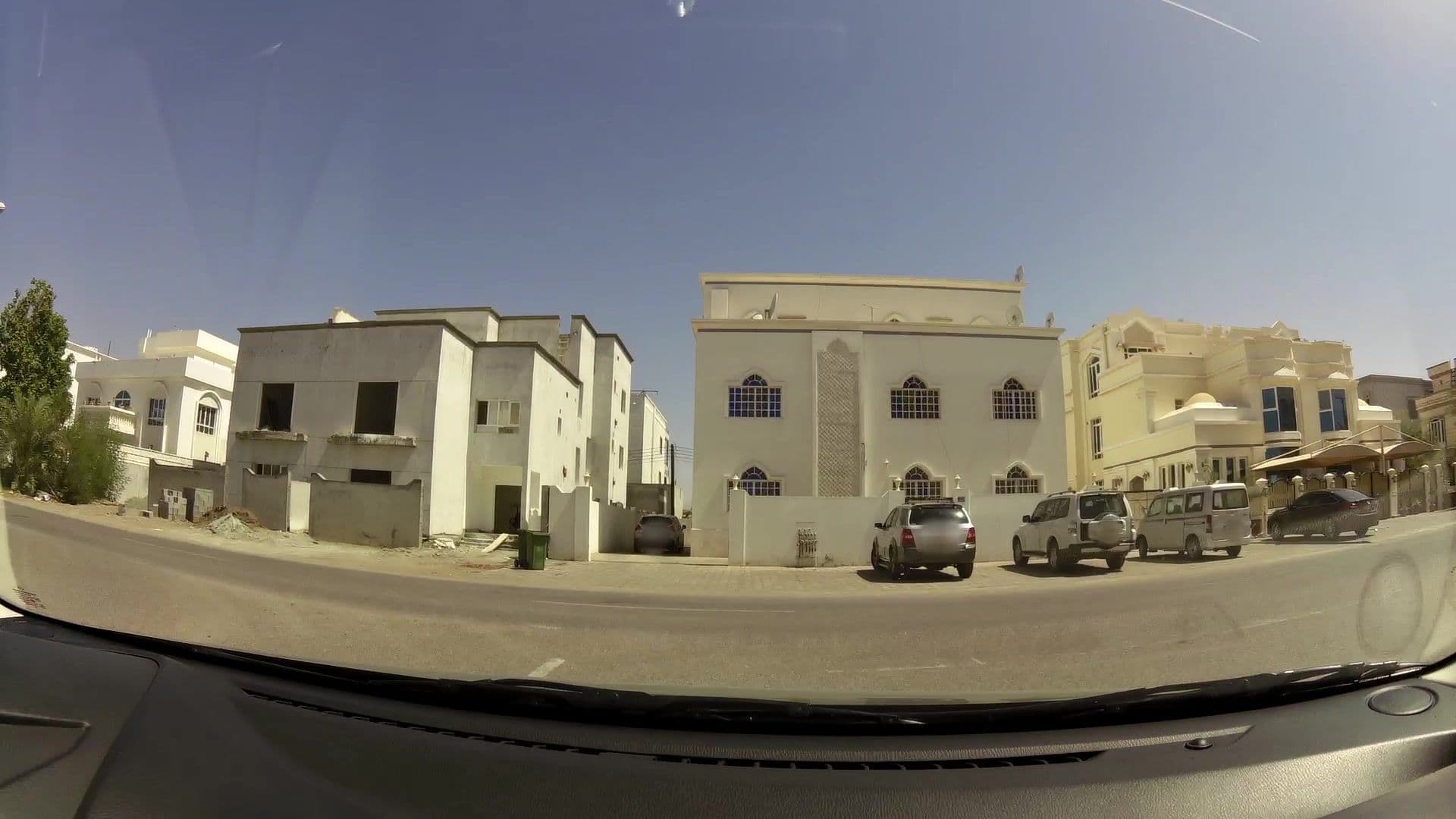 Street view near Shangri La's Barr Al Jissah Resort & Spa, Bawshar — © kaartcam (CC BY-SA · Mapillary)