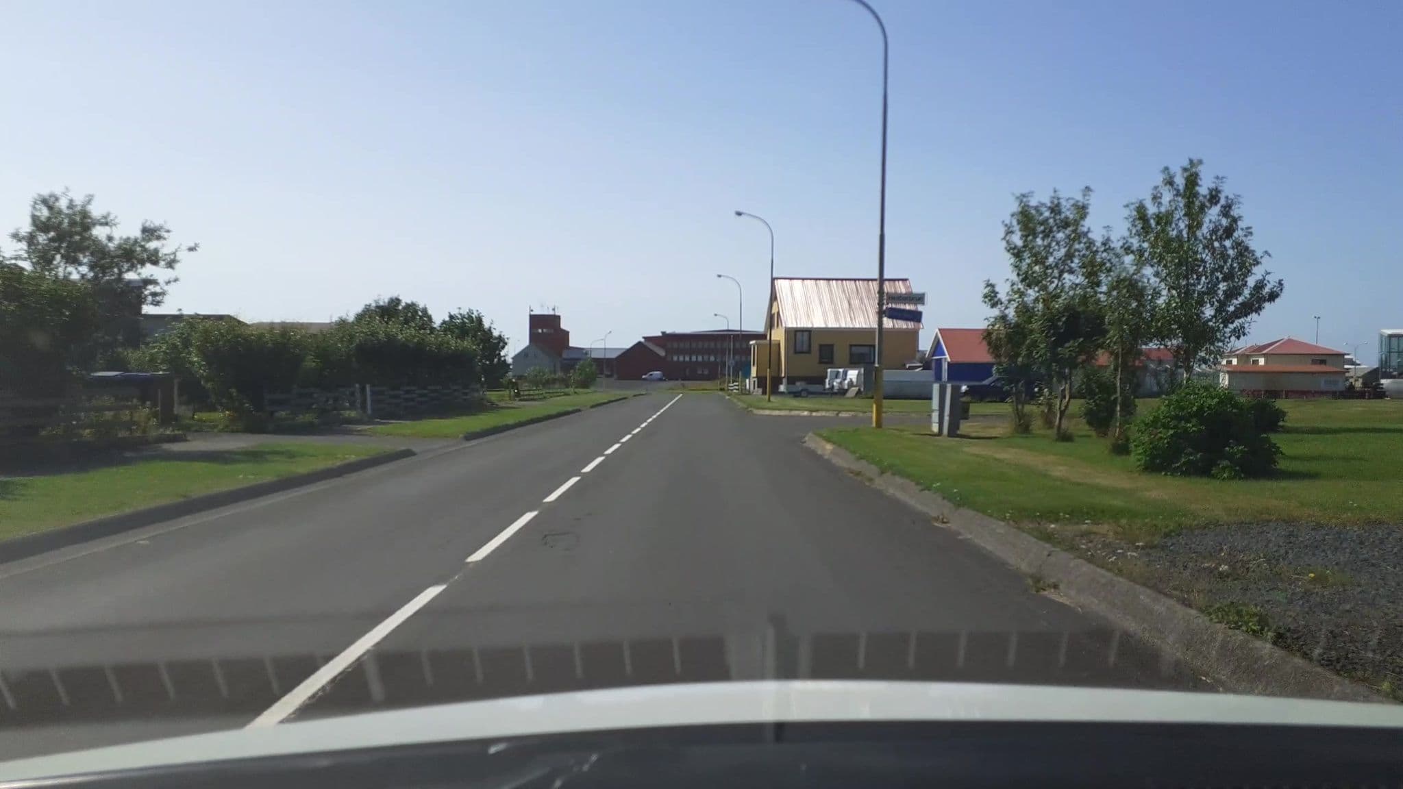 Street view near kvöldstjarnan guesthouse, Selfoss — © kjarrval (CC BY-SA · Mapillary)