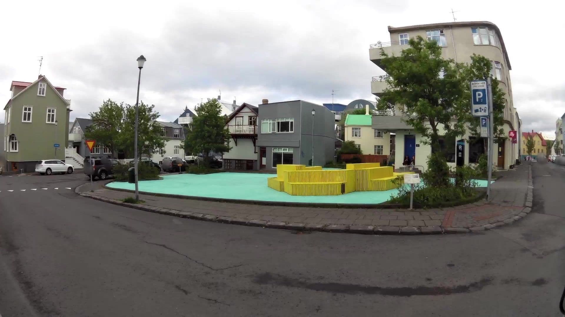 Street view near vuokratalo, Reykjavík — © kaartcam (CC BY-SA · Mapillary)