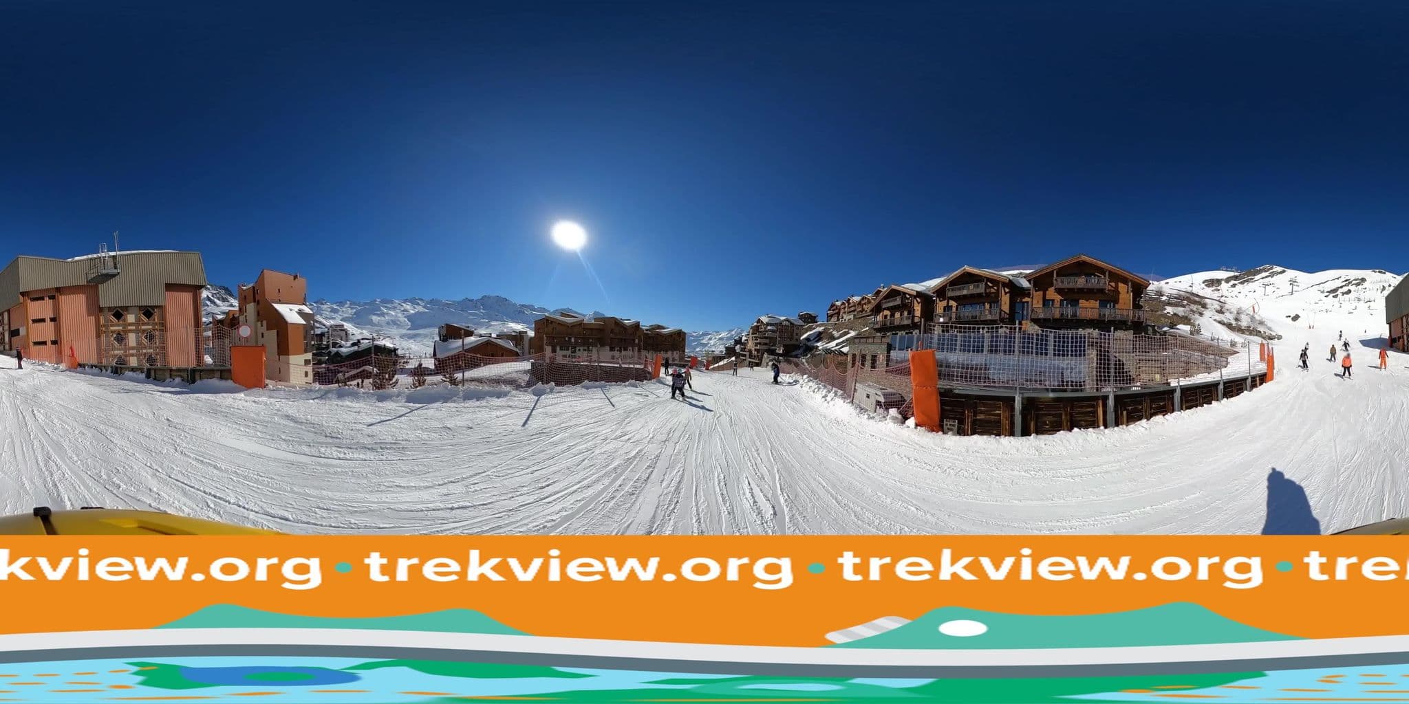 Street view near La Datcha, Val Thorens