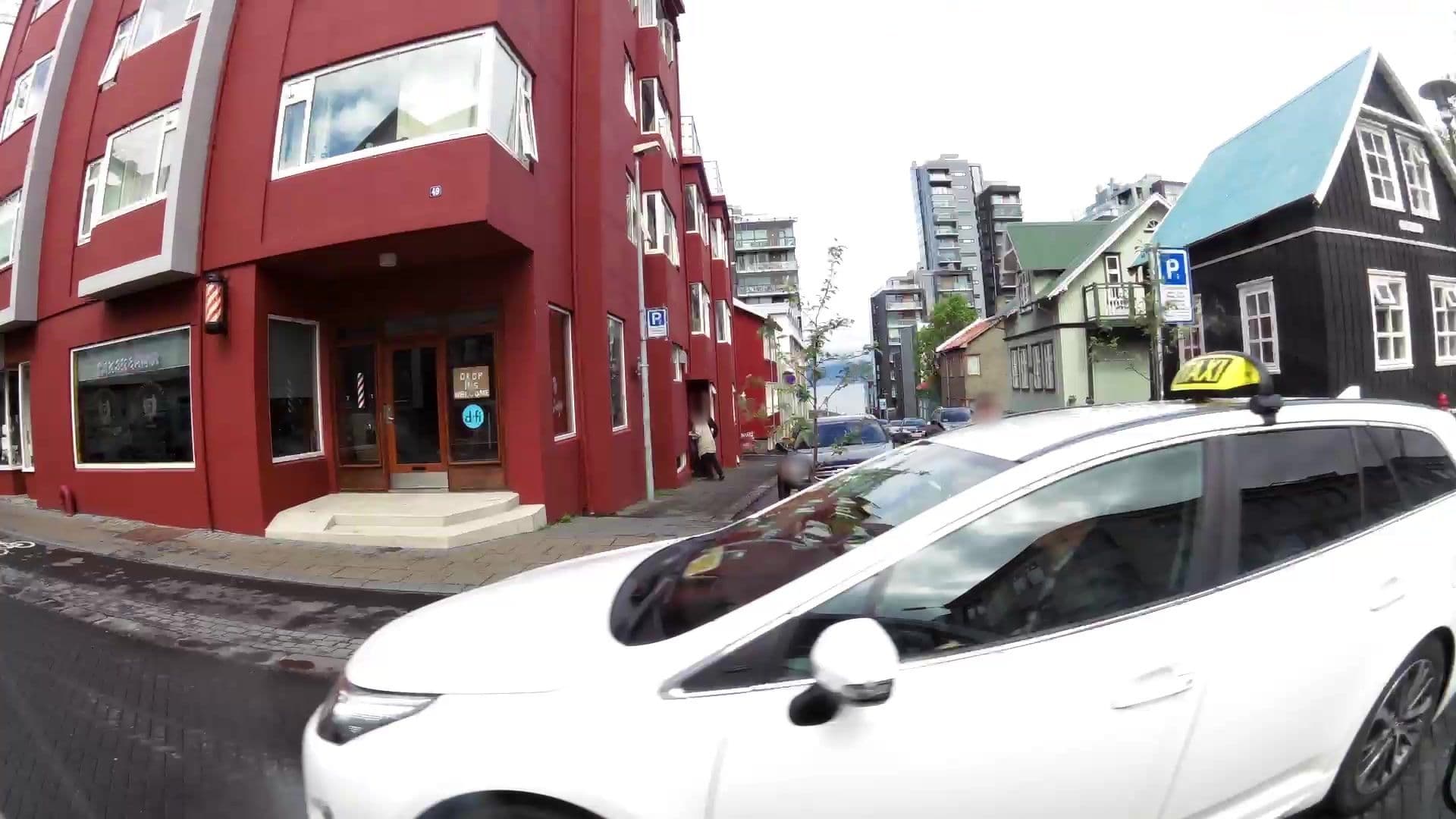 Street view near Old Charm Reykjavík Apartments, Reykjavík — © kaartcam (CC BY-SA · Mapillary)