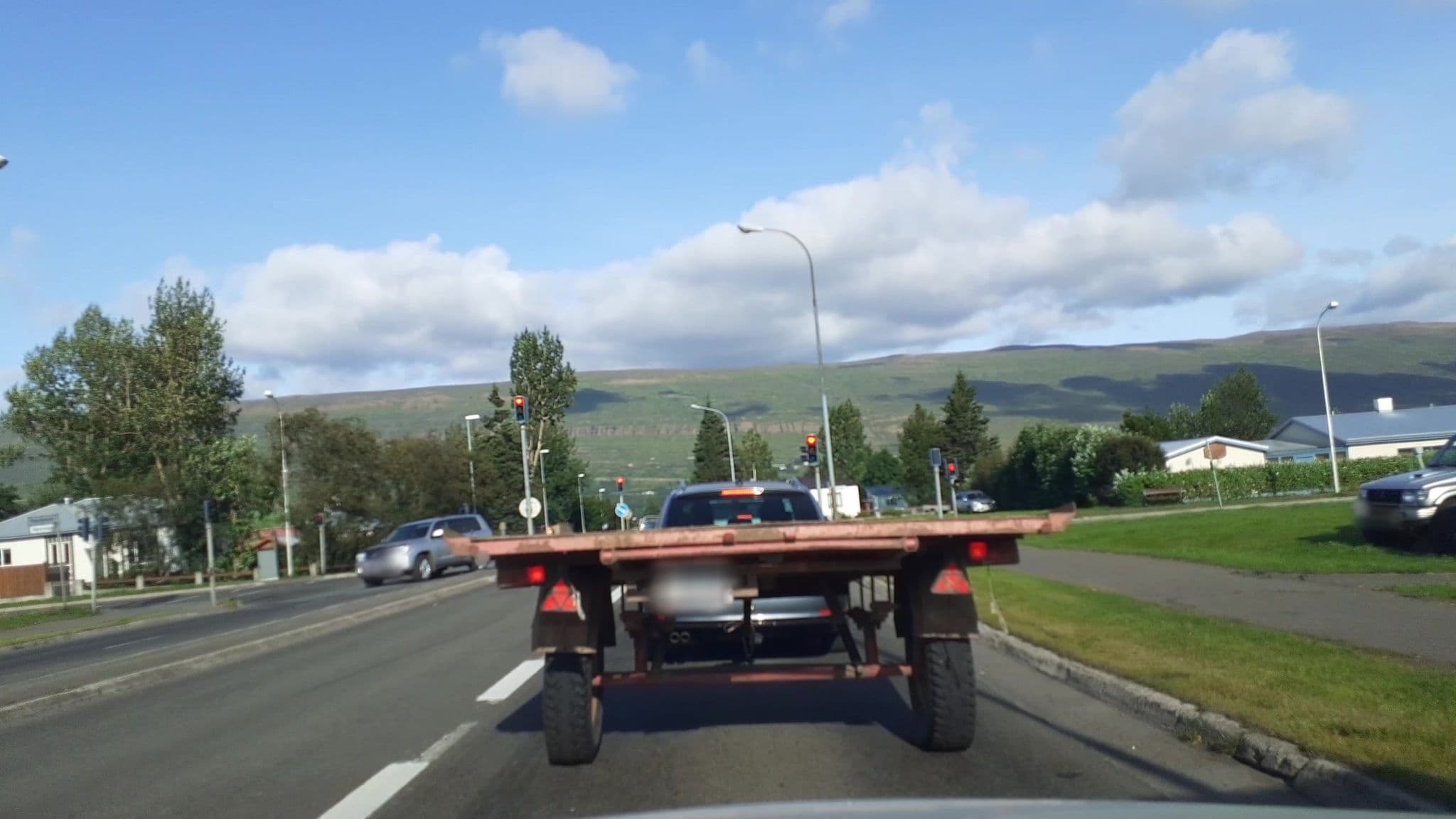 Street view near Furulundur 11C Orlofsíbúð, Akureyri — © kjarrval (CC BY-SA · Mapillary)
