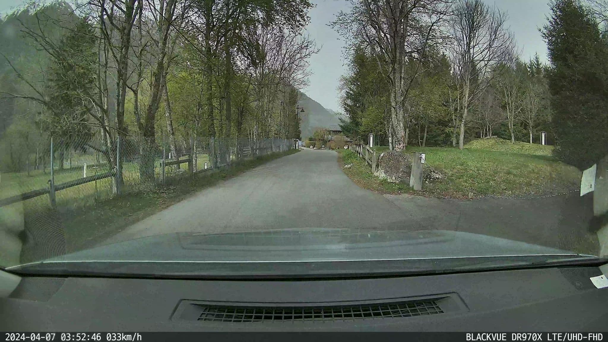 Street view near Camping GCU de Chamonix-Les Bossons, Les Houches — © ordinatous (CC BY-SA · Mapillary)