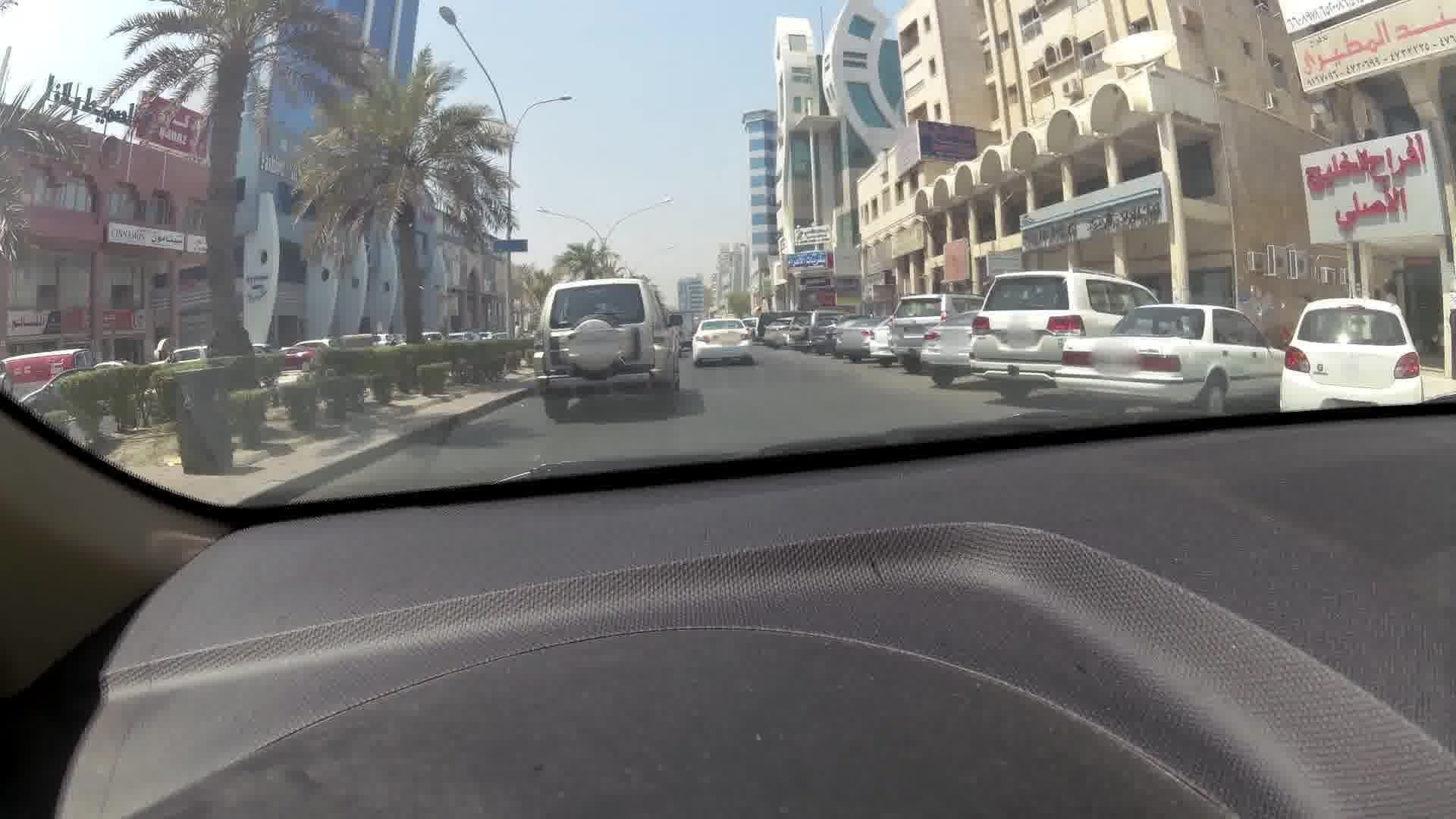 Street view near safeer hotel, Al Farwānīyah — © skippern (CC BY-SA · Mapillary)