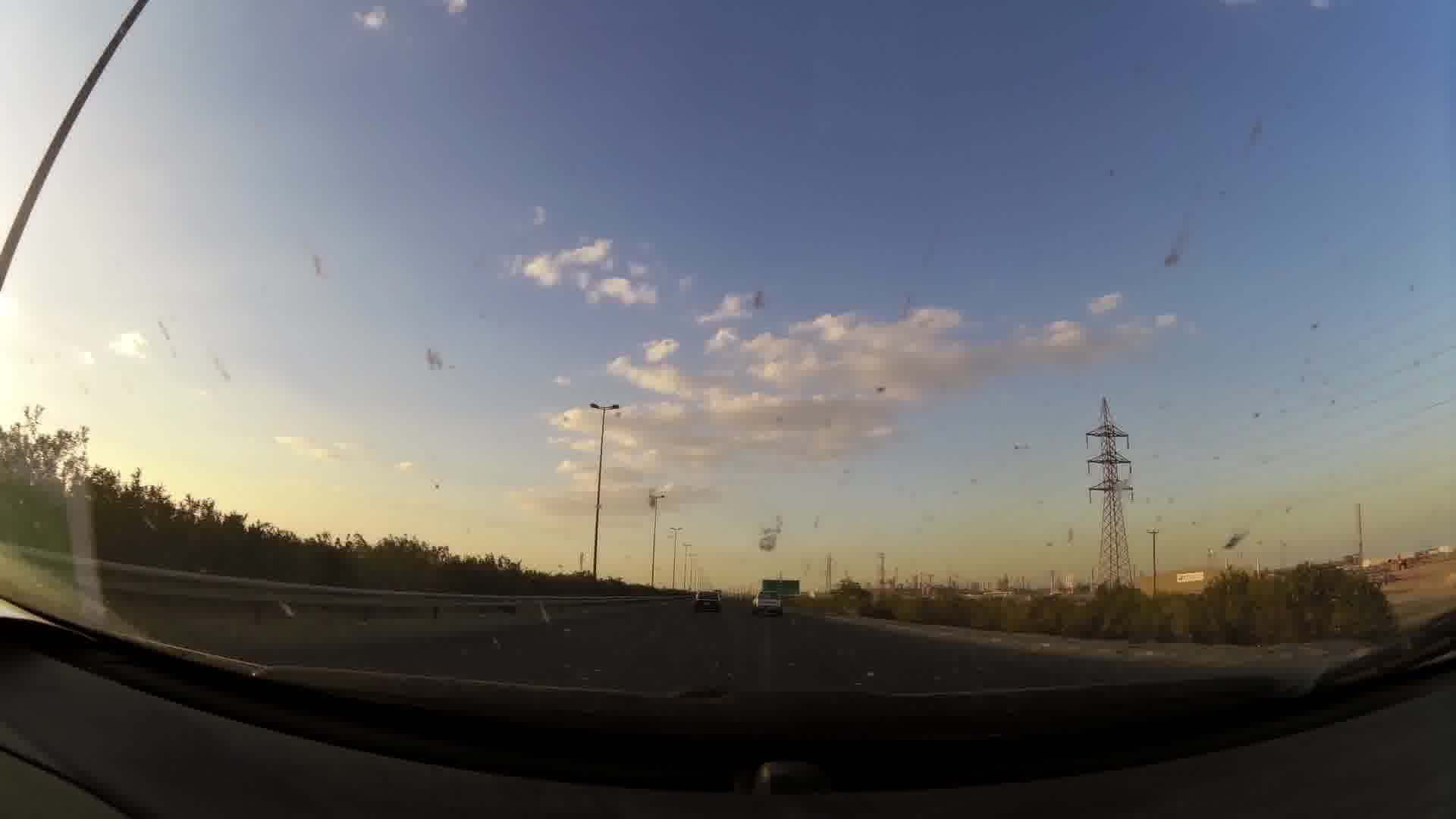 Street view near شاليهات العنجري, Al Faḩāḩīl — © skippern (CC BY-SA · Mapillary)