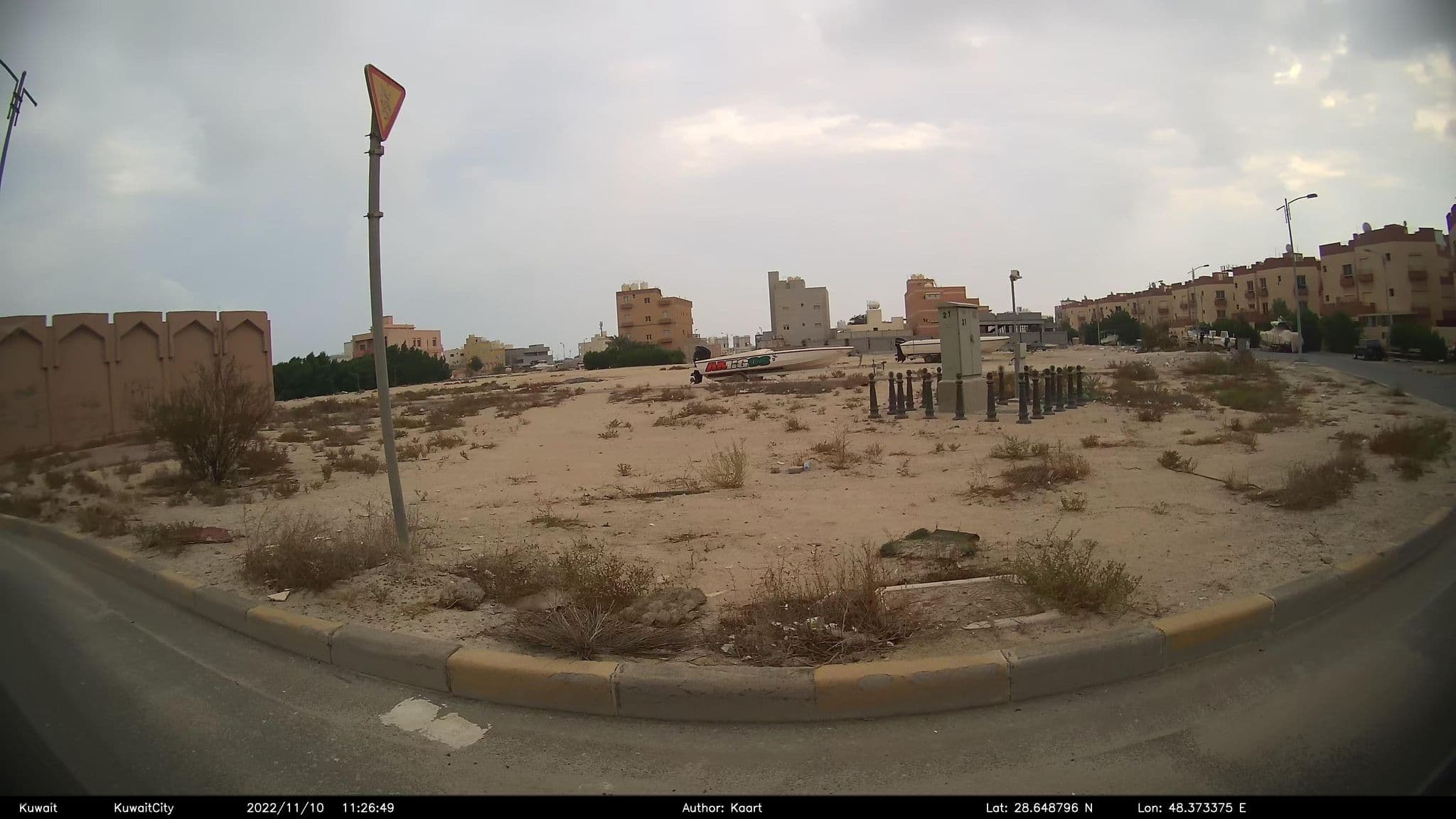 Street view near شاليه ولد الخالة 💘, Al Wafrah — © kaart_2 (CC BY-SA · Mapillary)