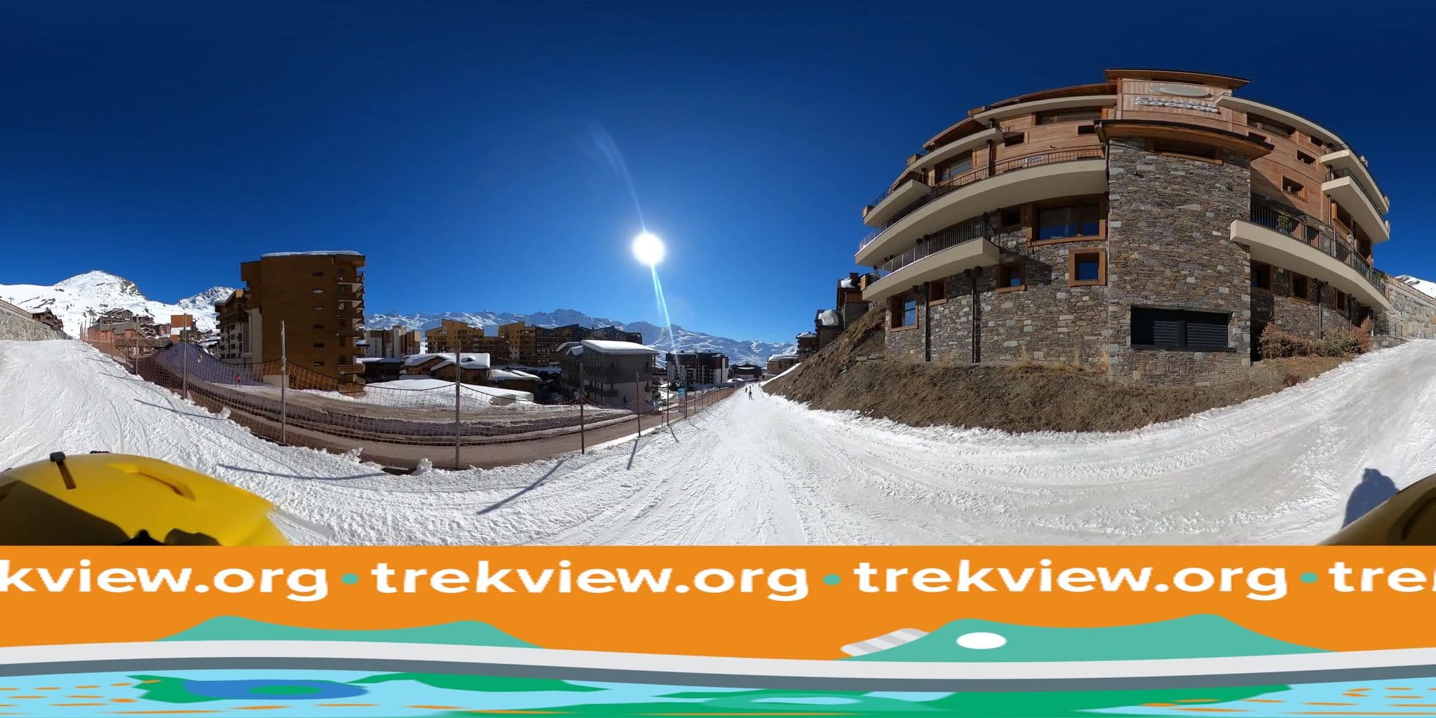 Street view near Chalets Cocoon, Val Thorens