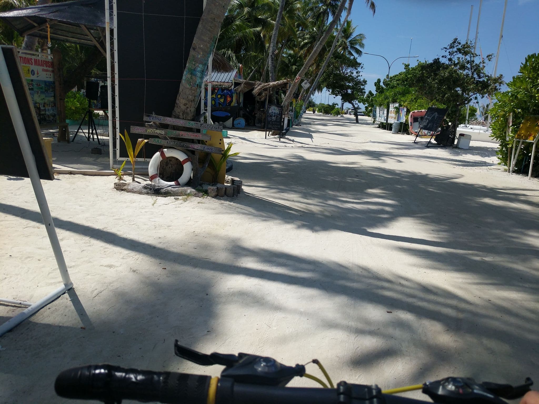 Street view near Salt Beach Hotel, Maafushi — © GOwin (CC BY-SA · Mapillary)