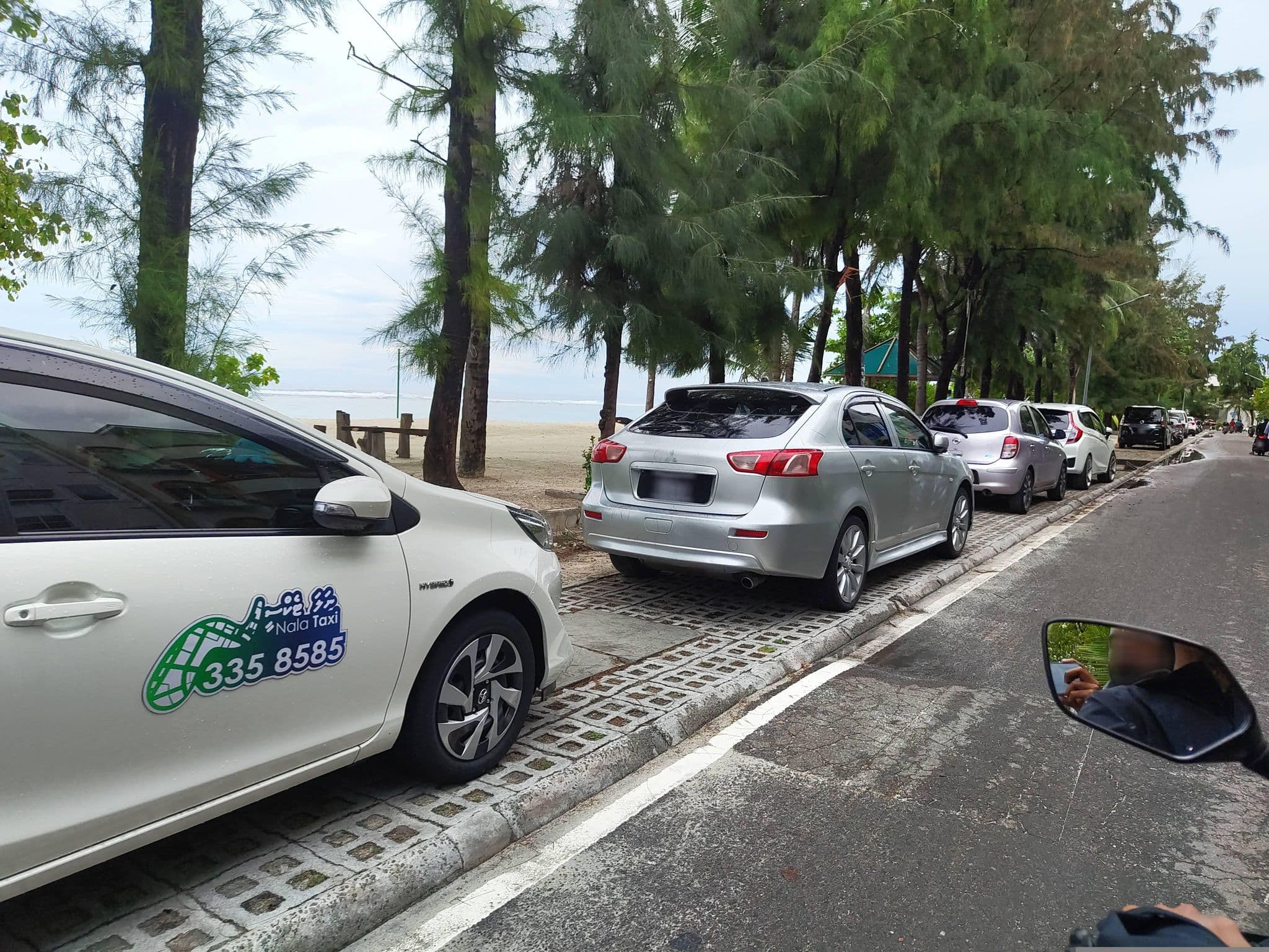 Street view near White Beach View, Hulhumale — © sameeh (CC BY-SA · Mapillary)