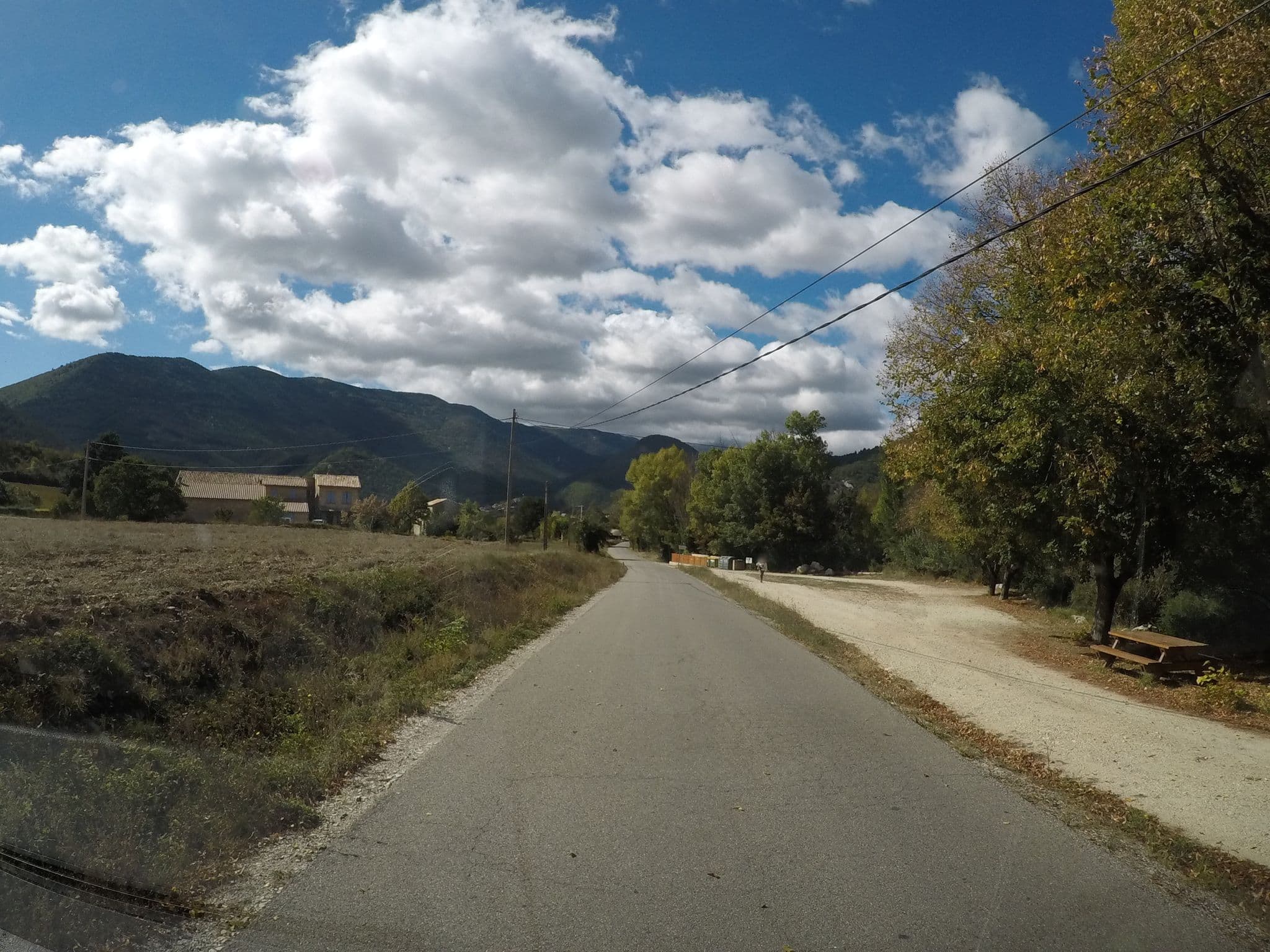 Street view near Aire de stationnement de camping-cars Montbrun les Bains, Sault — © yaron (CC BY-SA · Mapillary)