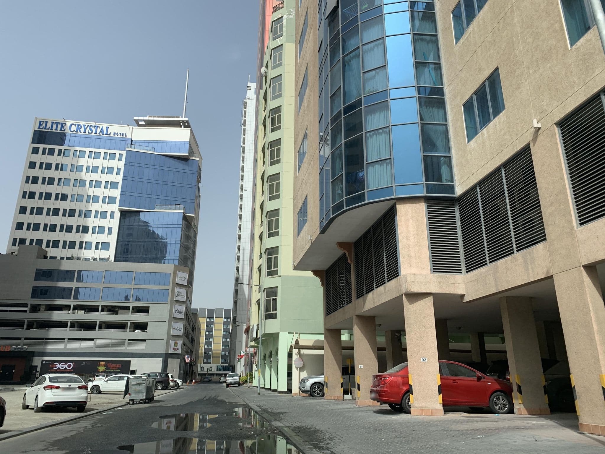 Street view near Alfaris 2, Manama — © sherif1234 (CC BY-SA · Mapillary)