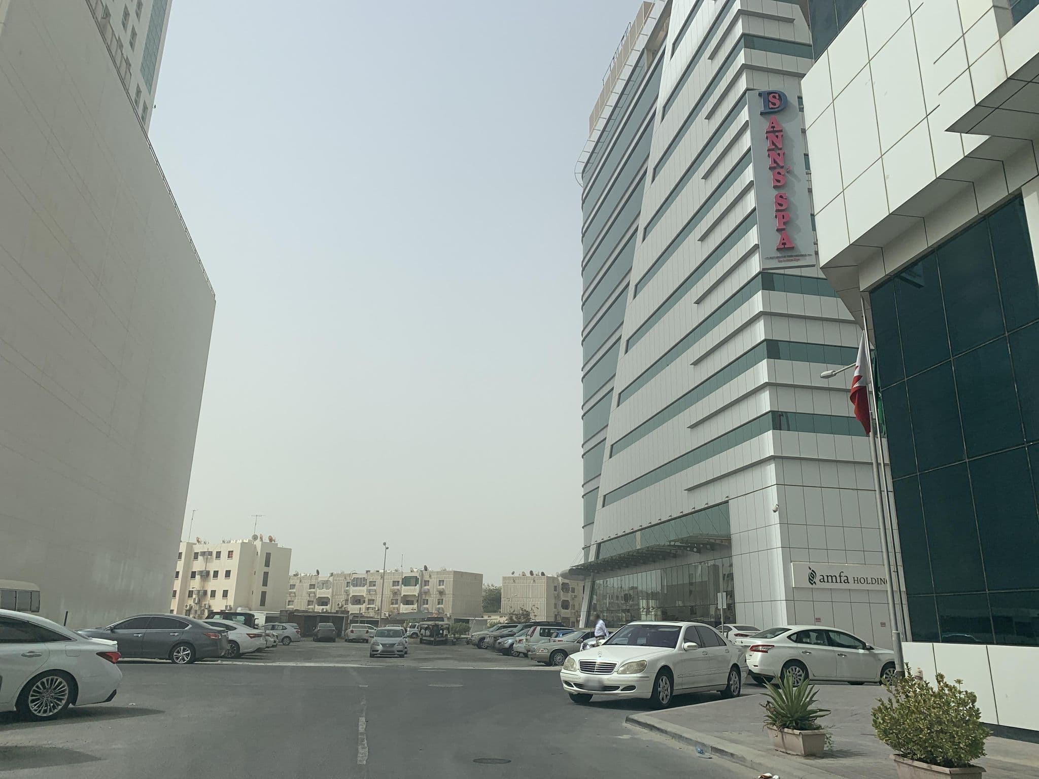Street view near Tulip inn suites and residences, Sanābis — © sherif1234 (CC BY-SA · Mapillary)