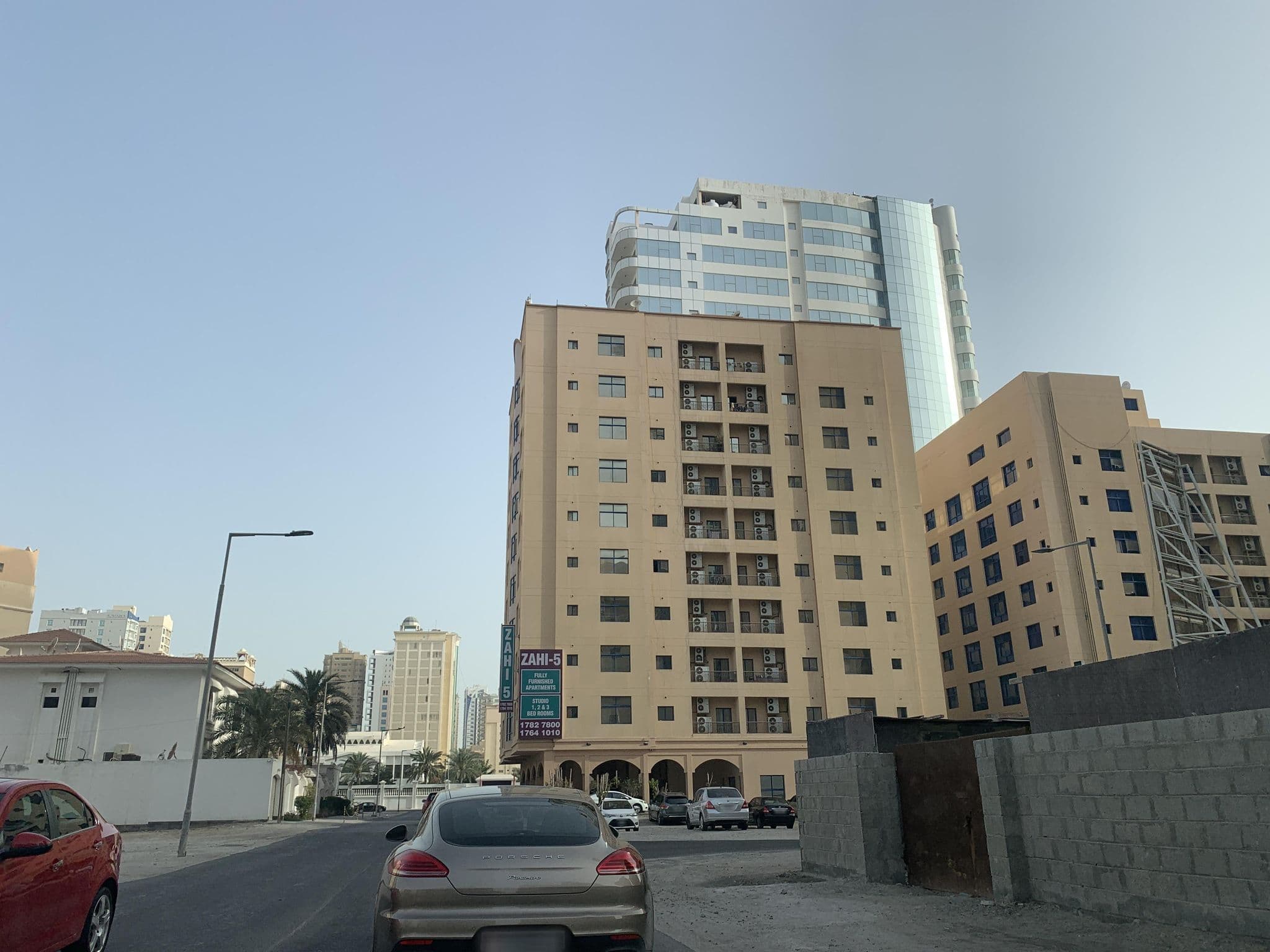 Street view near Best Western Elite Hotel Manama, Manama — © sherif1234 (CC BY-SA · Mapillary)