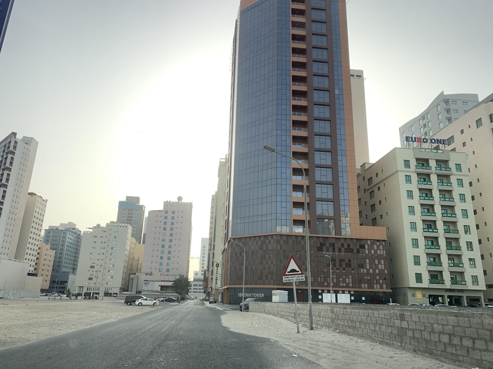 Street view near فندق برج نوح | Nooah Tower Hotel, Manama — © sherif1234 (CC BY-SA · Mapillary)