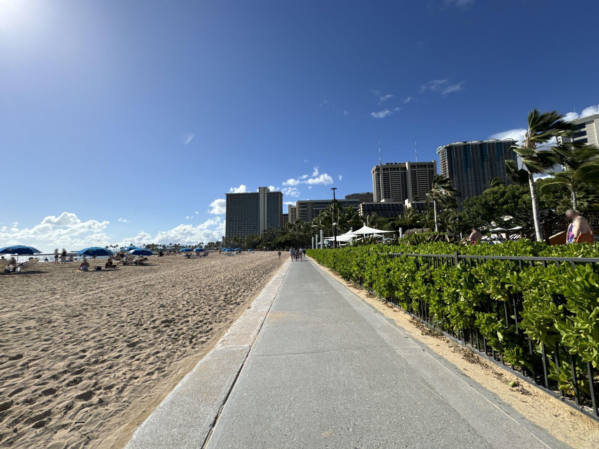 Street view near Hyatt Regency Jacuzzi, Waikīkī — © filipb (CC BY-SA · Mapillary)