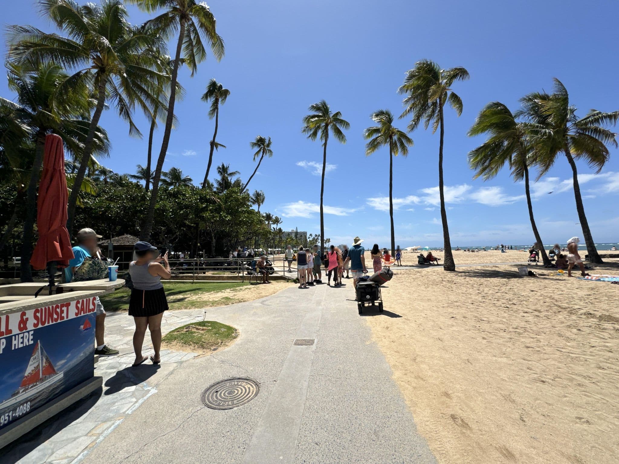 Street view near Ali'i Tower, Waikīkī — © filipb (CC BY-SA · Mapillary)