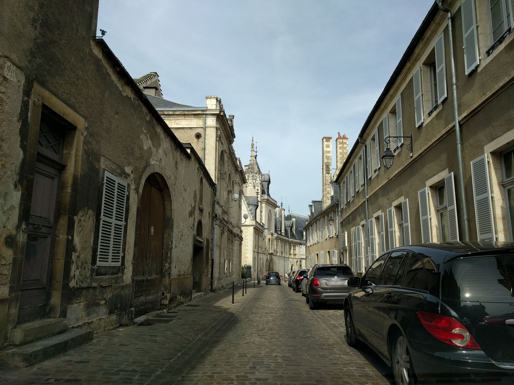 Street view near Hôtel d'Angleterre, Bourges — © mappy_sa (CC BY-SA · Mapillary)