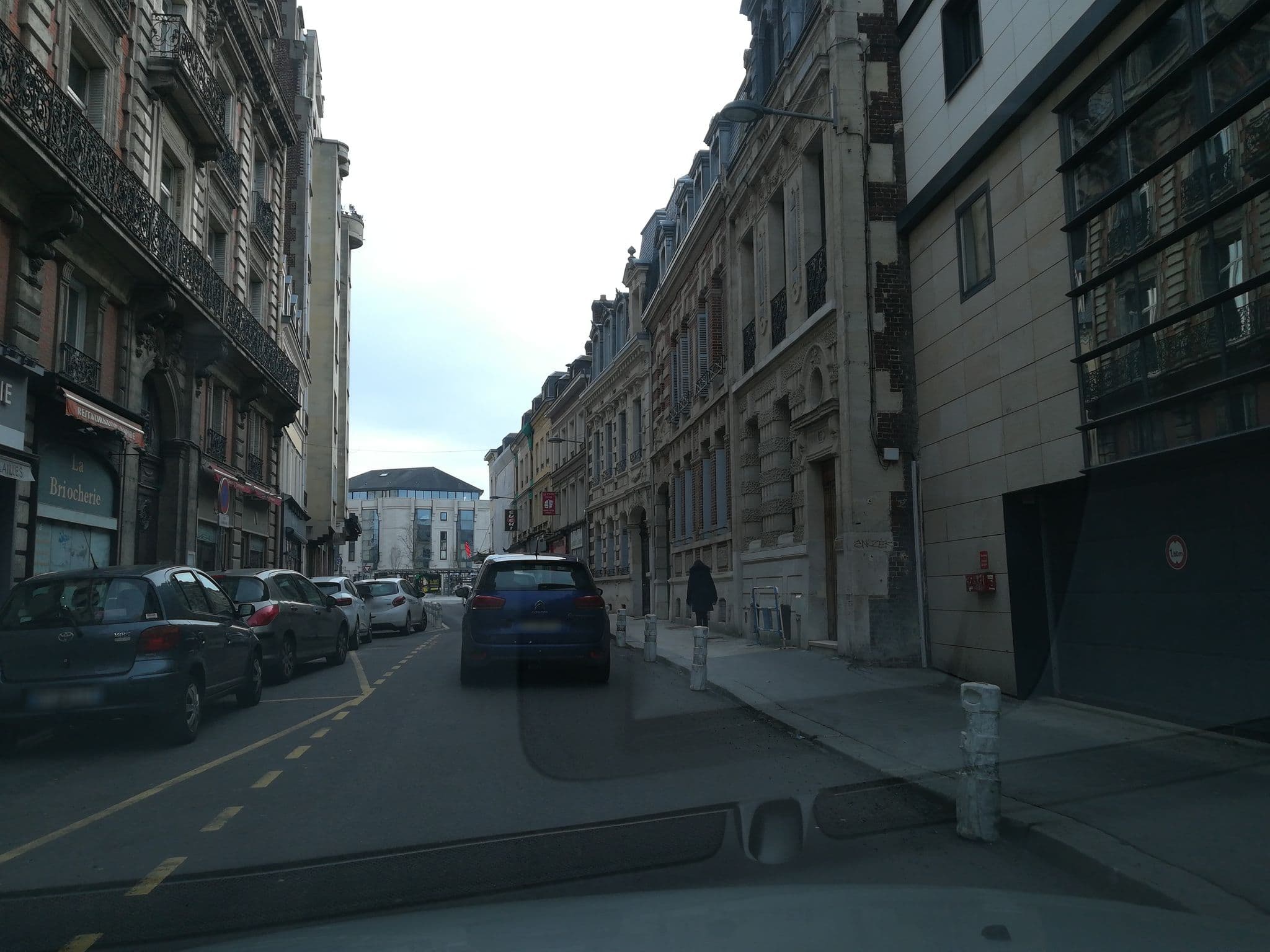 Street view near Hôtel de Dieppe, Rouen — © maftieu (CC BY-SA · Mapillary)