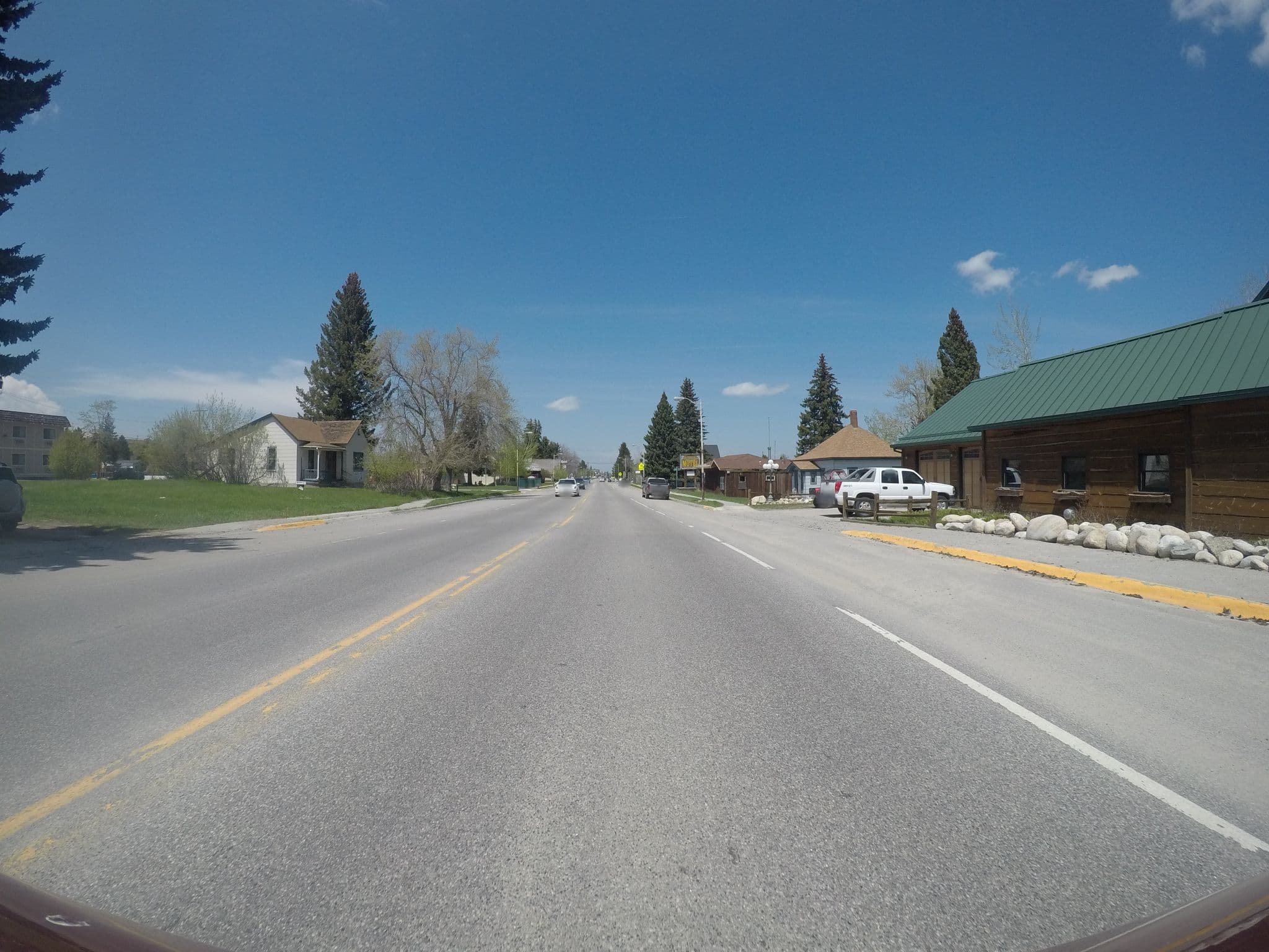 Street view near rocky forks inn, Red Lodge — © chrisbeddow (CC BY-SA · Mapillary)