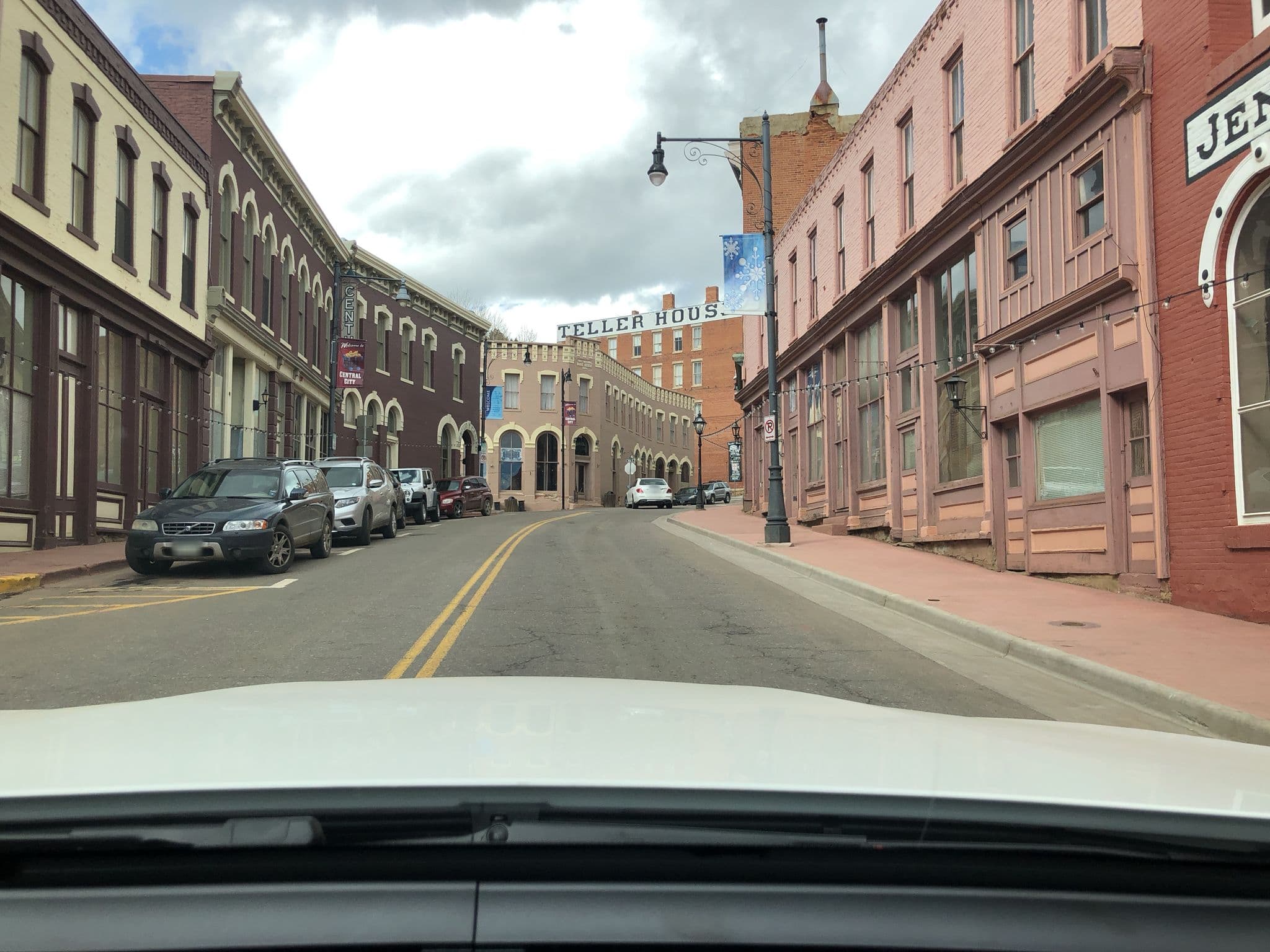 Street view near Century Casino &  Hotel, Idaho Springs — © superfly (CC BY-SA · Mapillary)