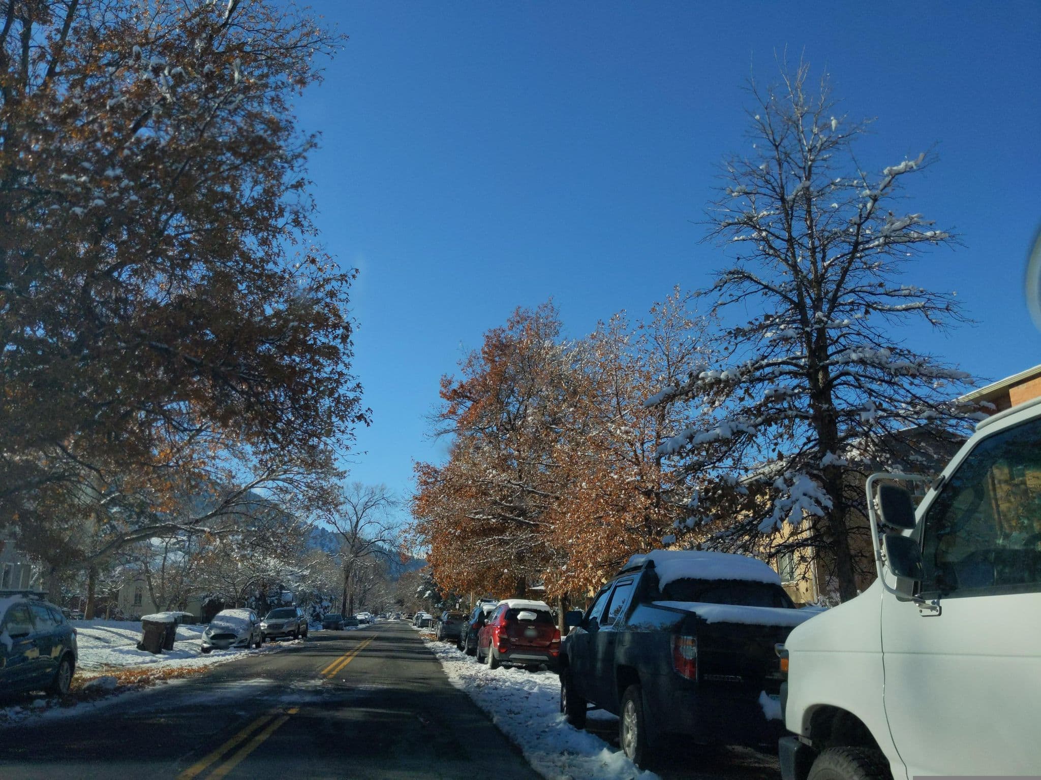 Street view near Dick Slang, Boulder — © dgrinbergs (CC BY-SA · Mapillary)