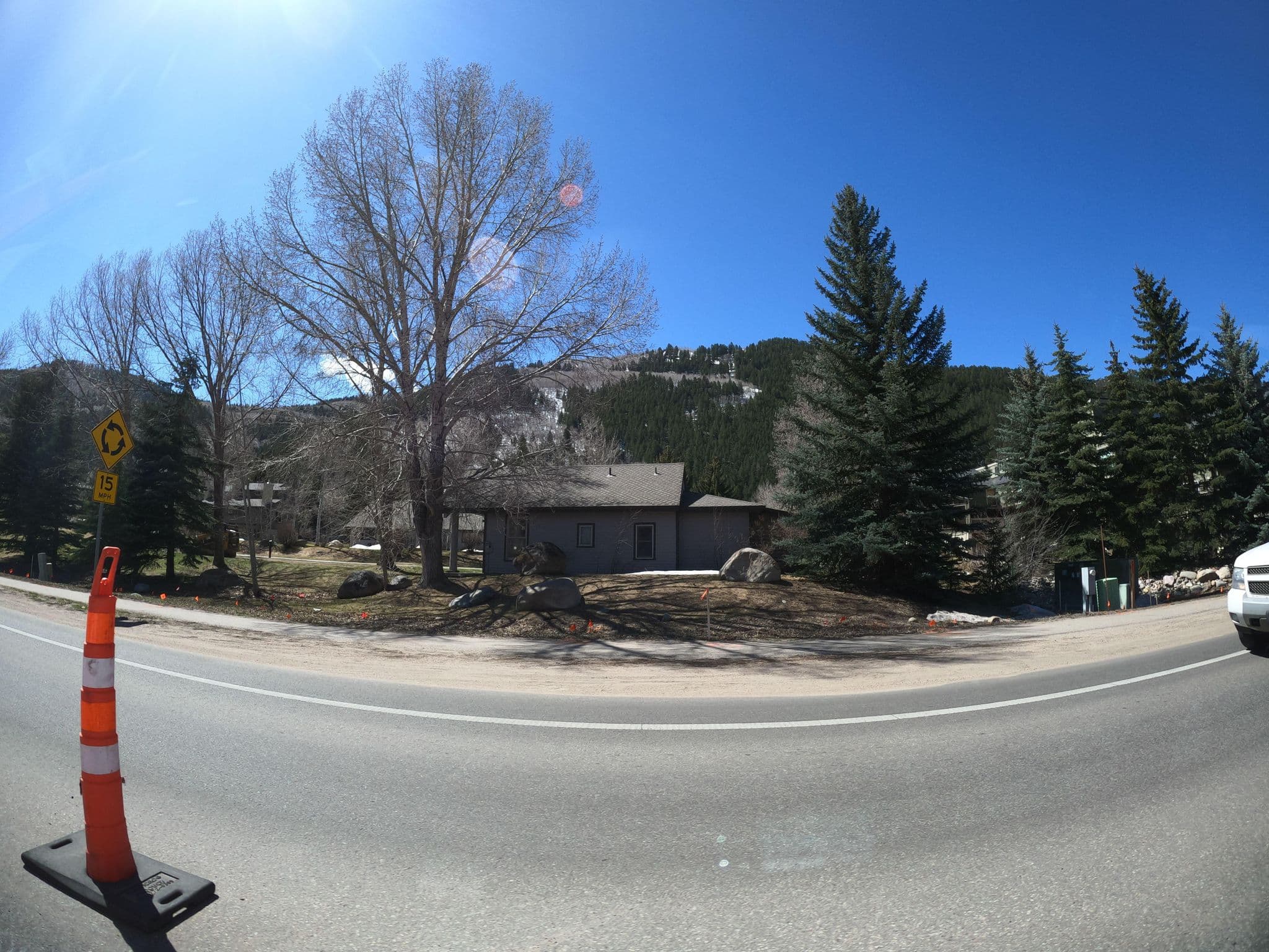 Street view near Raptor's Delight, Minturn — © roadgeek_md99 (CC BY-SA · Mapillary)