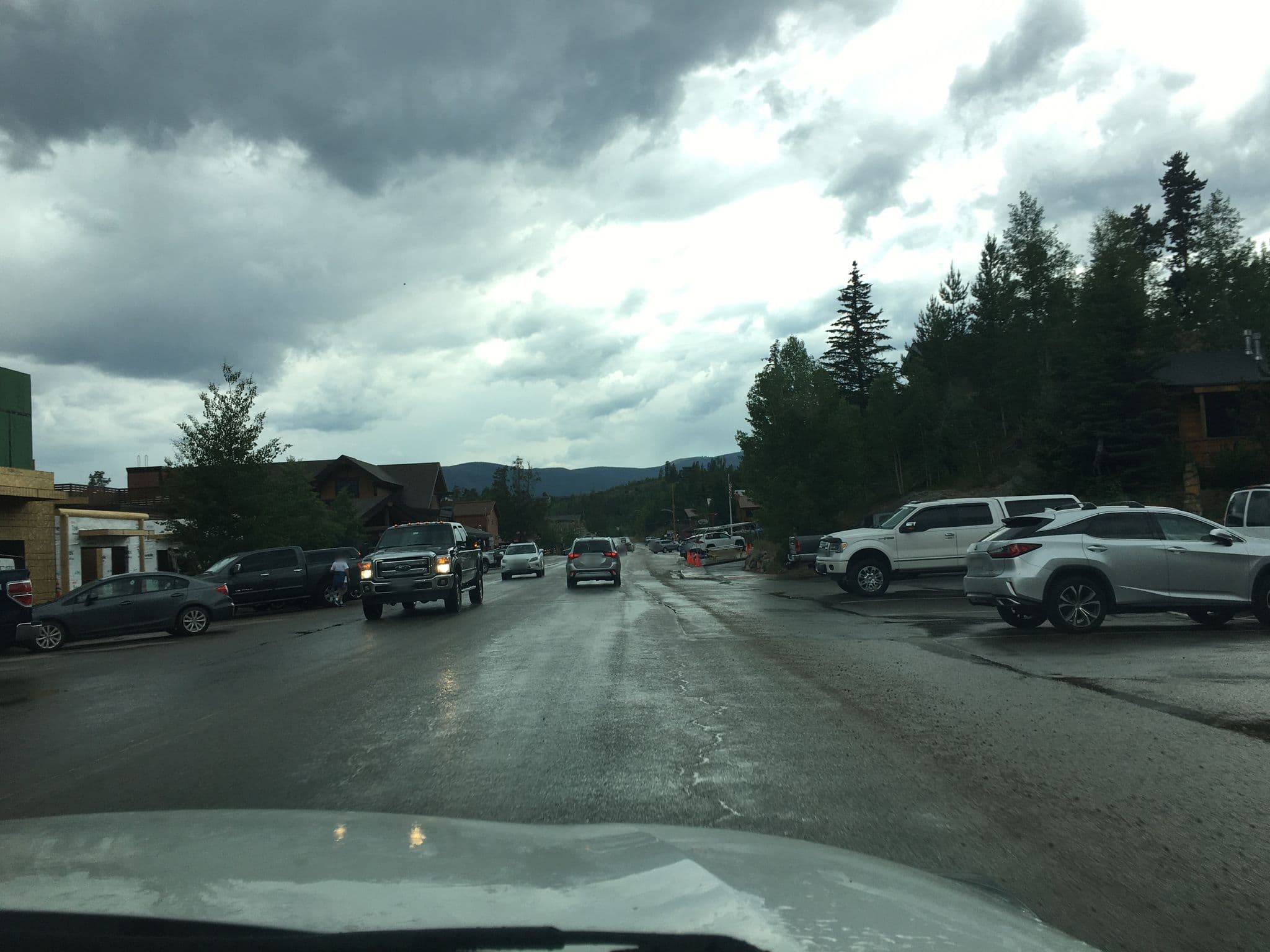 Street view near Spirit Lake Lodge, Estes Park — © hereitgoes (CC BY-SA · Mapillary)