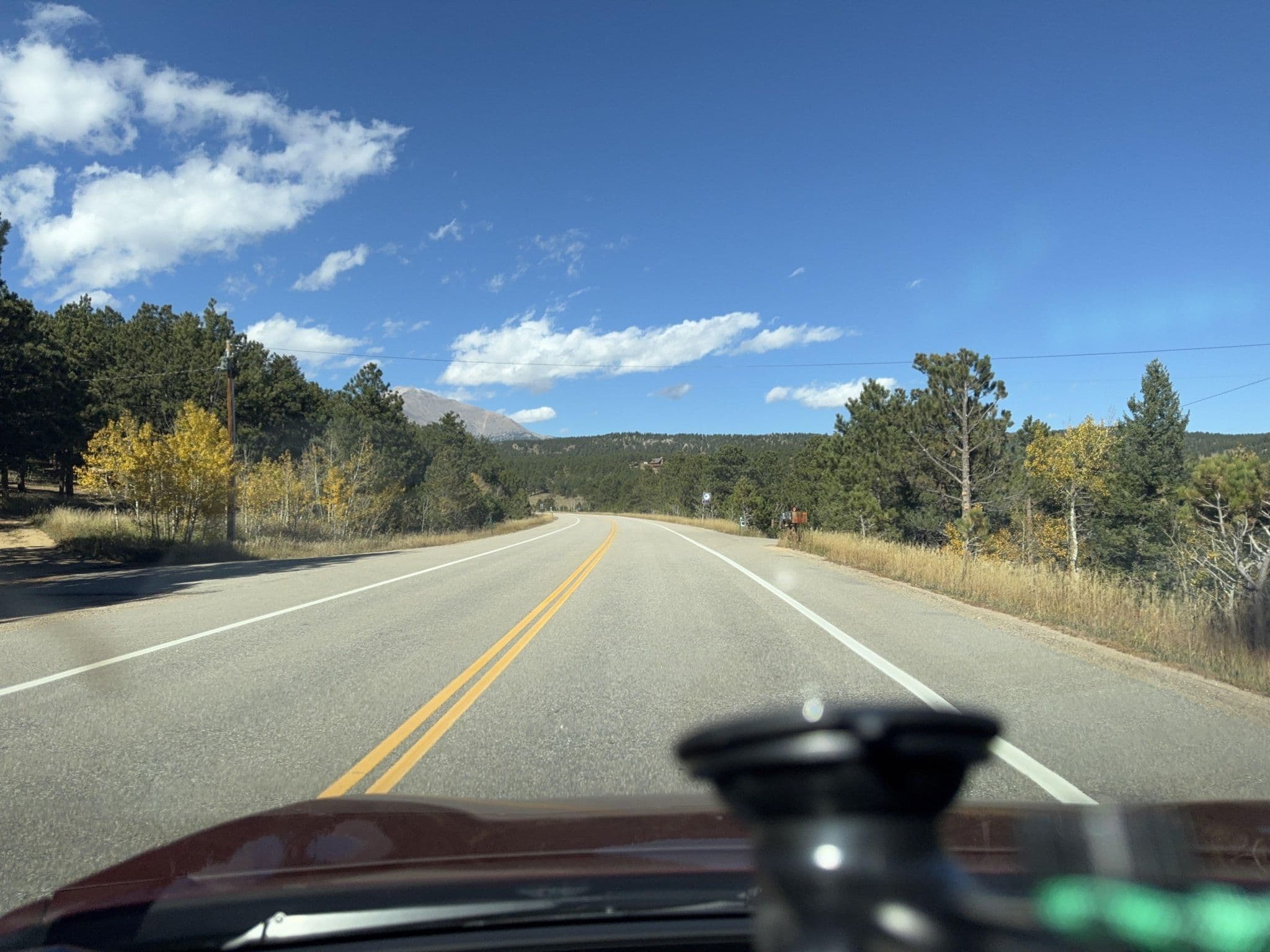Street view near Sunshine Mountain Lodge, Estes Park — © quickness805 (CC BY-SA · Mapillary)