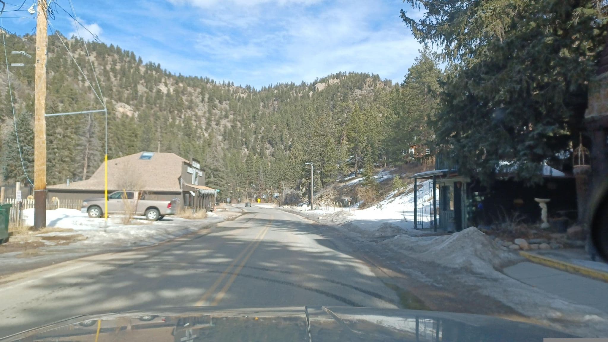 Street view near Inn of Glen Haven, Estes Park — © tekim (CC BY-SA · Mapillary)
