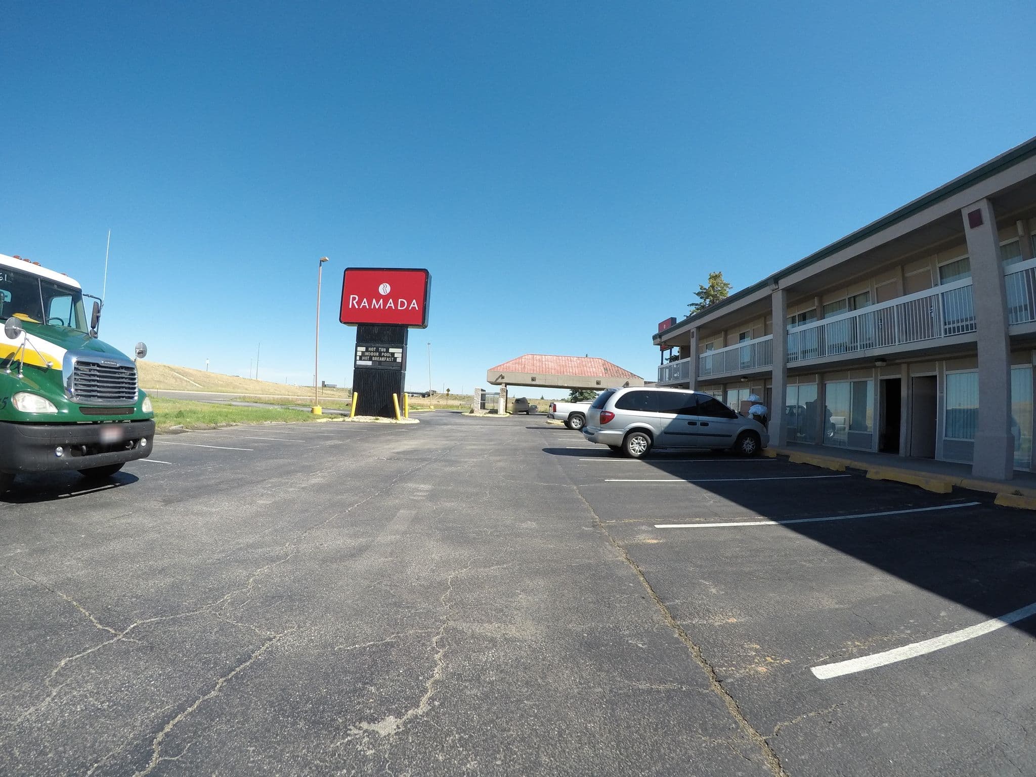 Street view near Ramada Laramie, Laramie — © toebee (CC BY-SA · Mapillary)