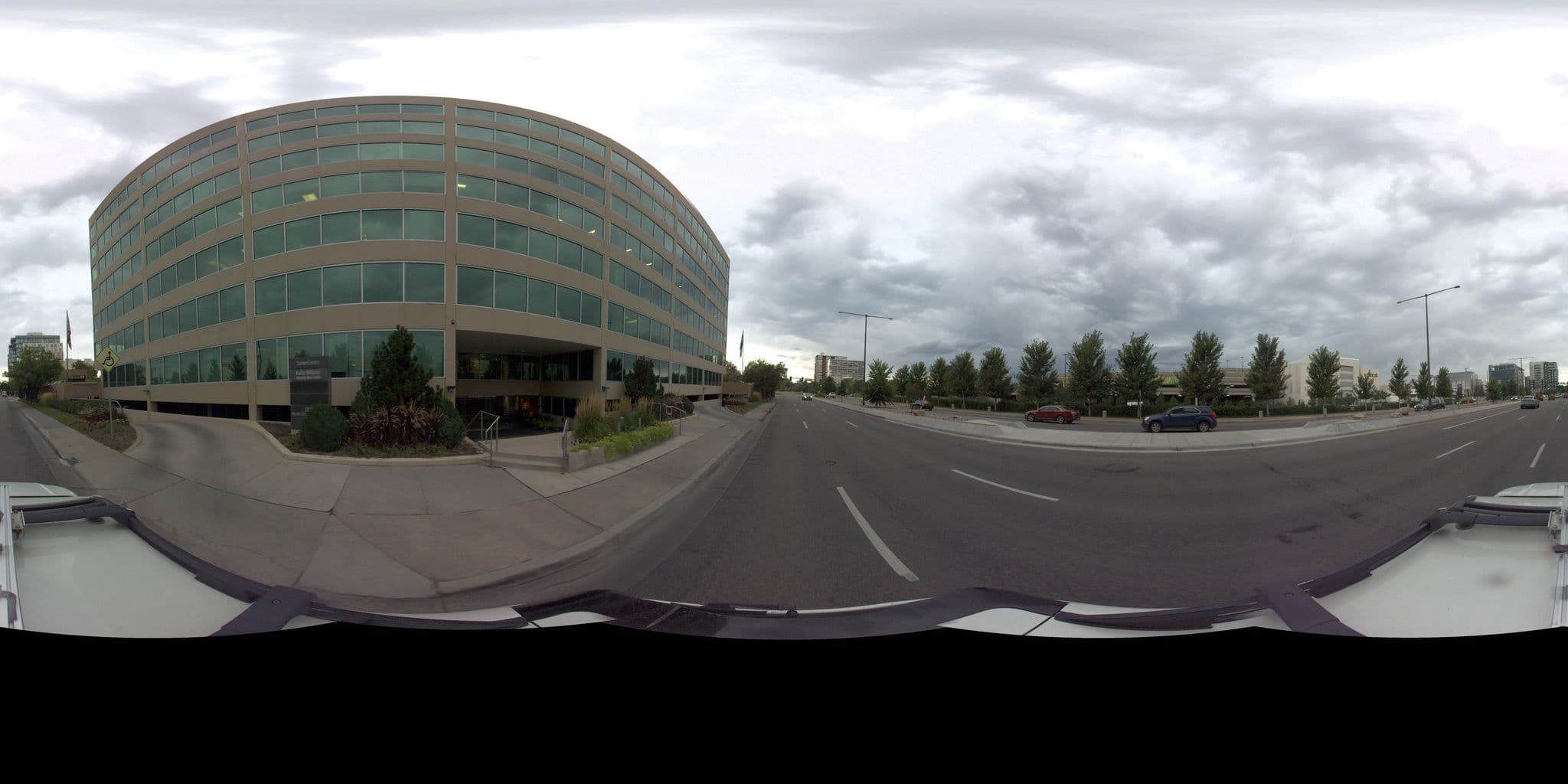 Street view near Office Evolution Cherry Creek, Denver — © atd2019 (CC BY-SA · Mapillary)
