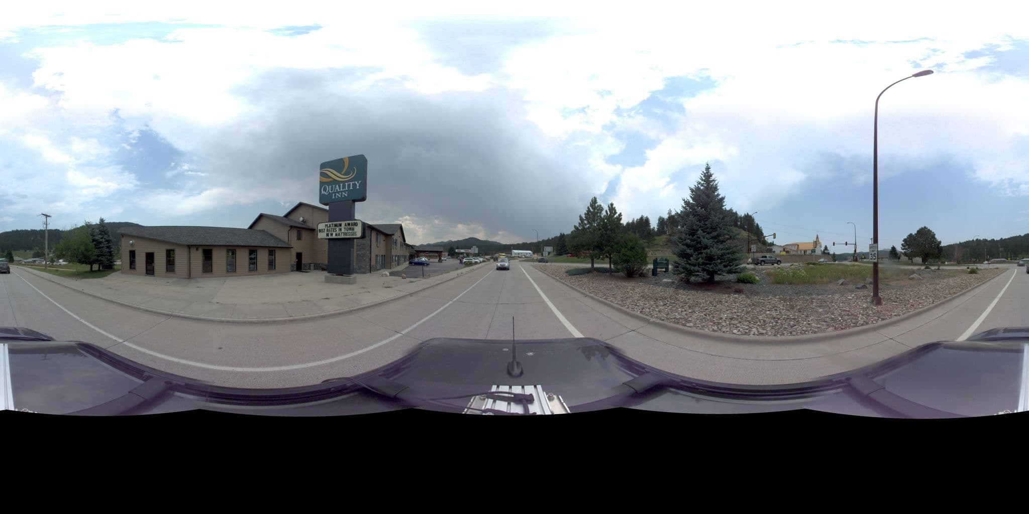Street view near Comfort Inn, Custer — © penncohwy (CC BY-SA · Mapillary)