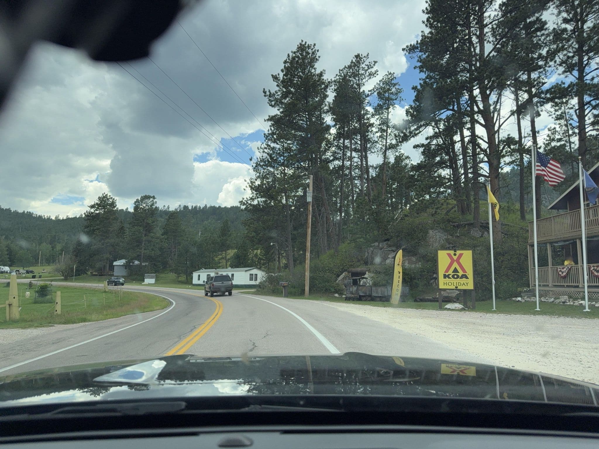 Street view near Horse Thief Campground and RV Resort, Custer — © whitecotton (CC BY-SA · Mapillary)