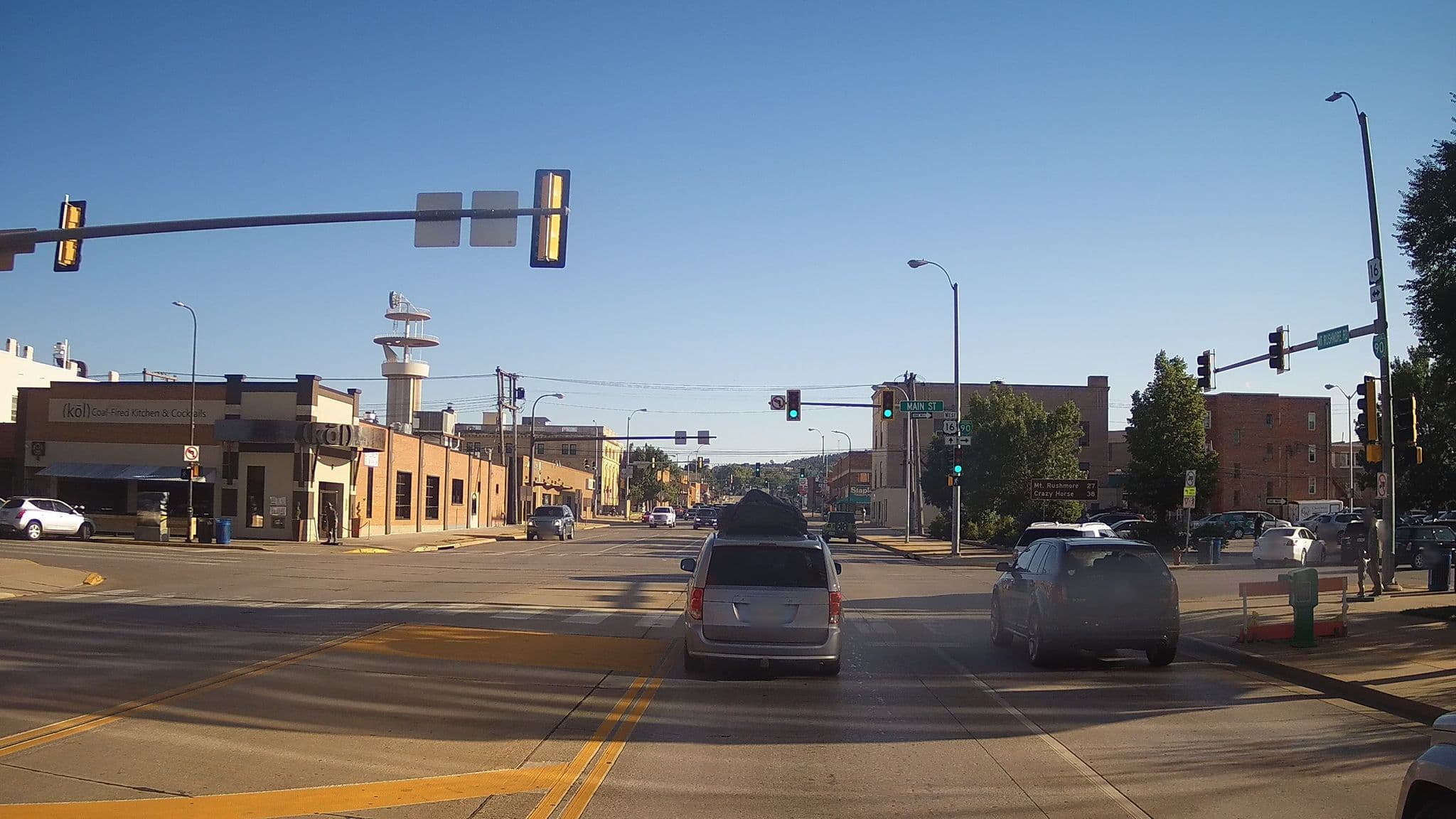 Street view near Radisson Hotel Rapid City/Mt. Rushmore, Rapid City — © rps333 (CC BY-SA · Mapillary)