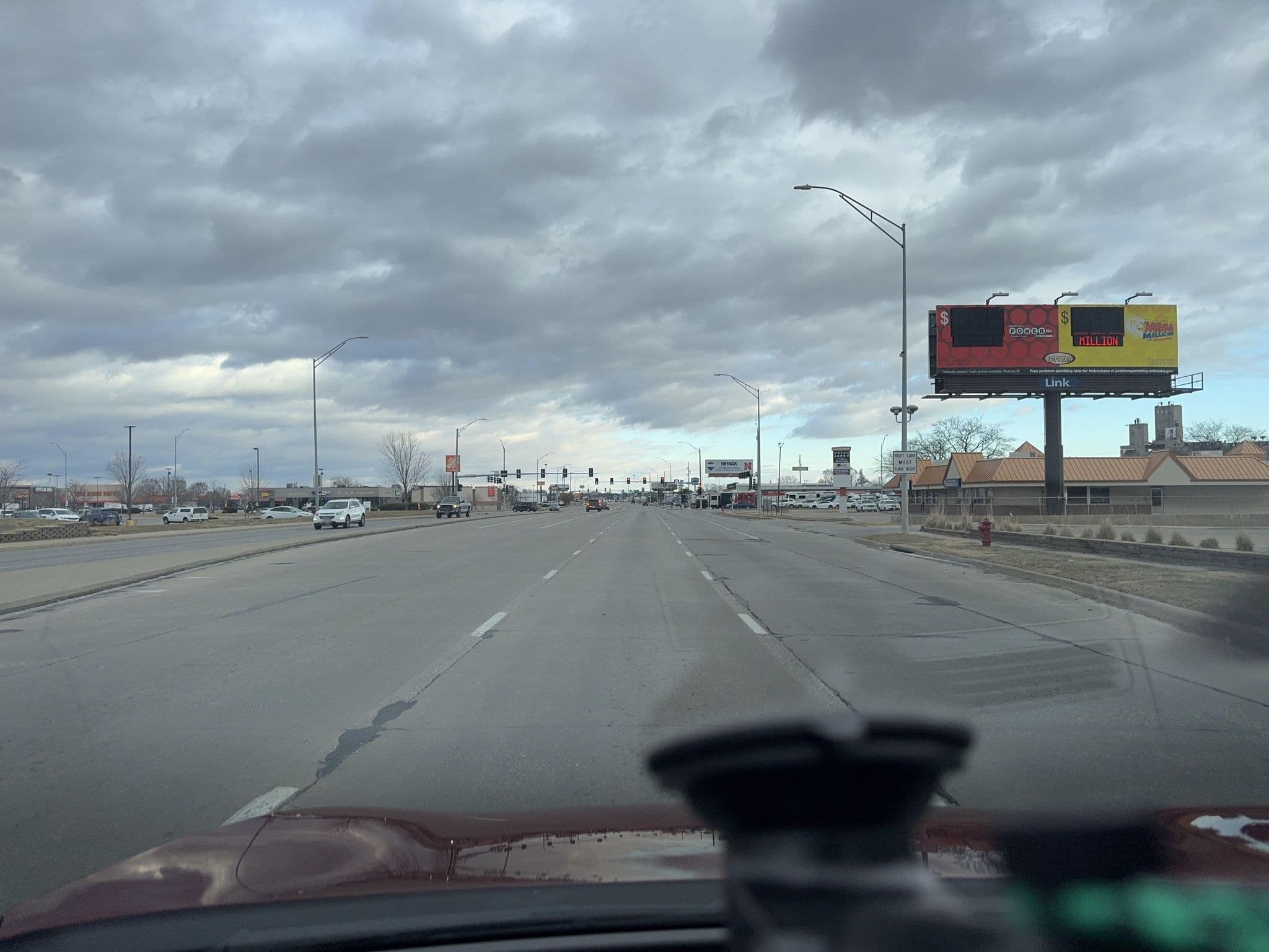 Street view near Super 8, Lincoln — © quickness805 (CC BY-SA · Mapillary)