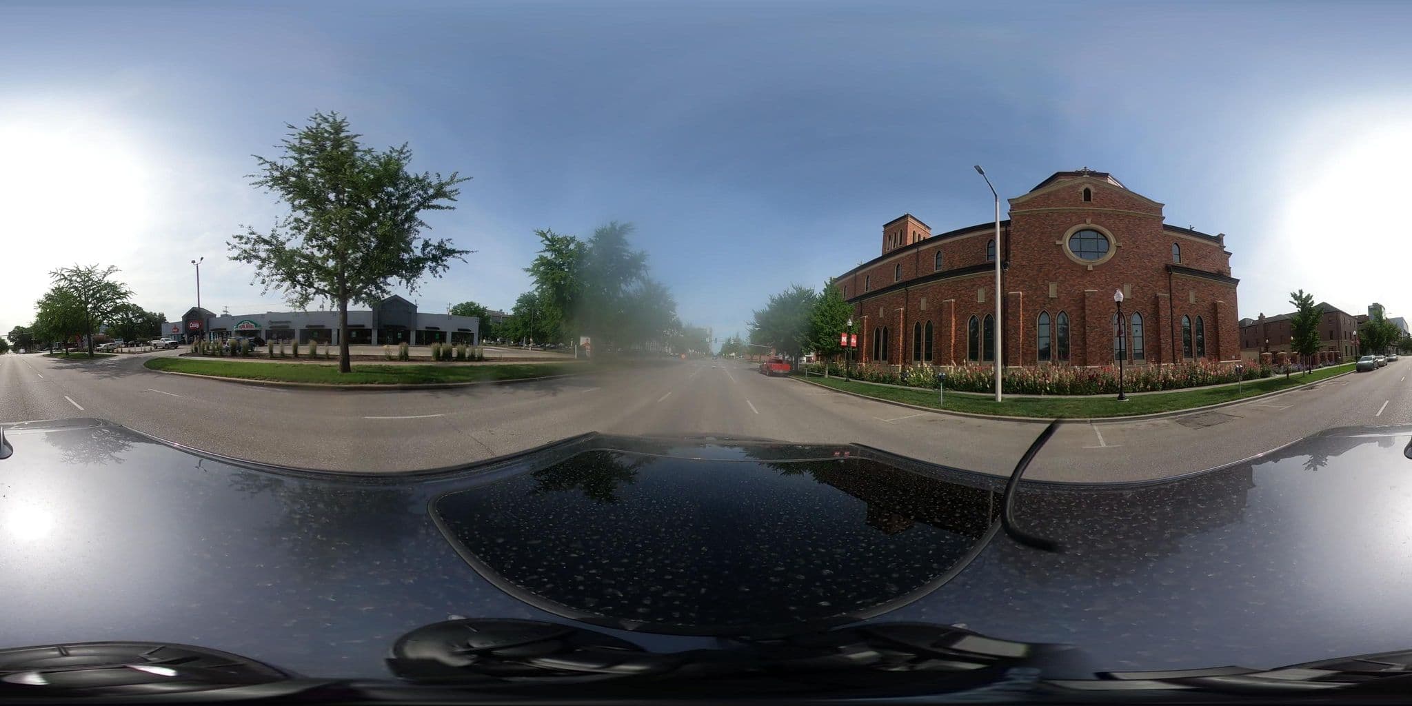 Street view near The Kingdom, Lincoln — © quickness805 (CC BY-SA · Mapillary)
