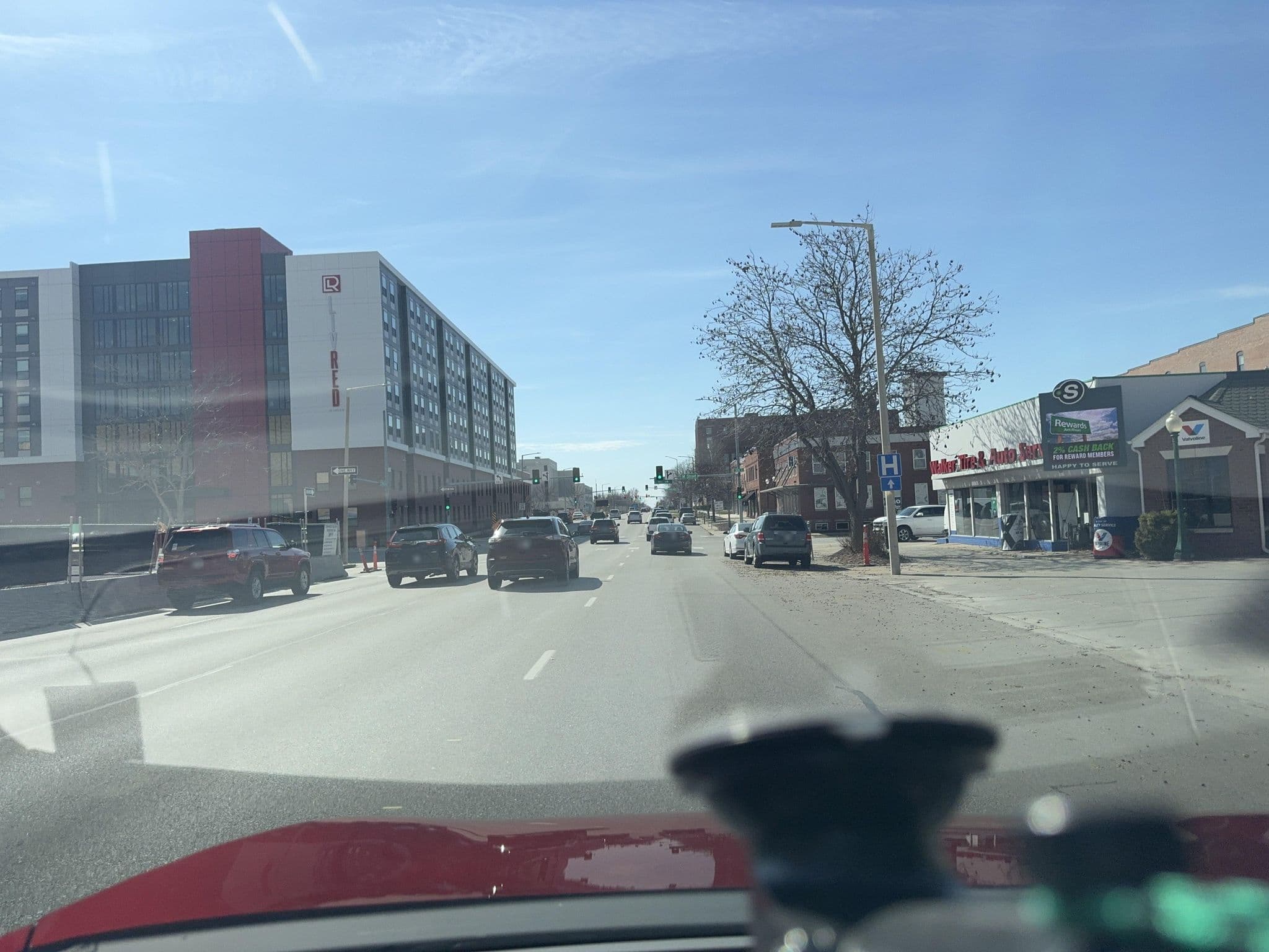 Street view near Larry's Sweet Infinity, Lincoln — © quickness805 (CC BY-SA · Mapillary)