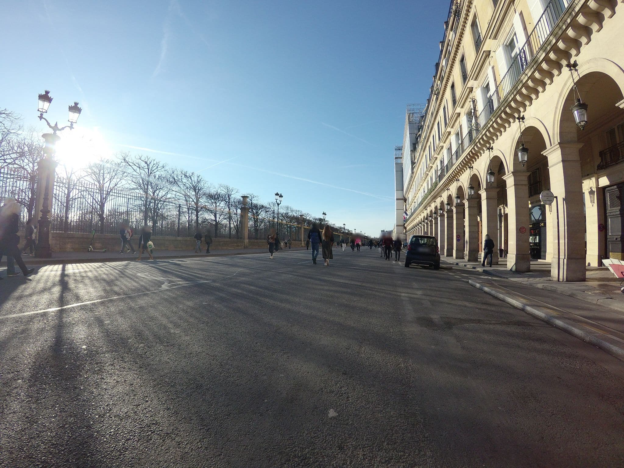 Street view near Hôtel Brighton, Paris 02 Bourse — © laurentlouf (CC BY-SA · Mapillary)