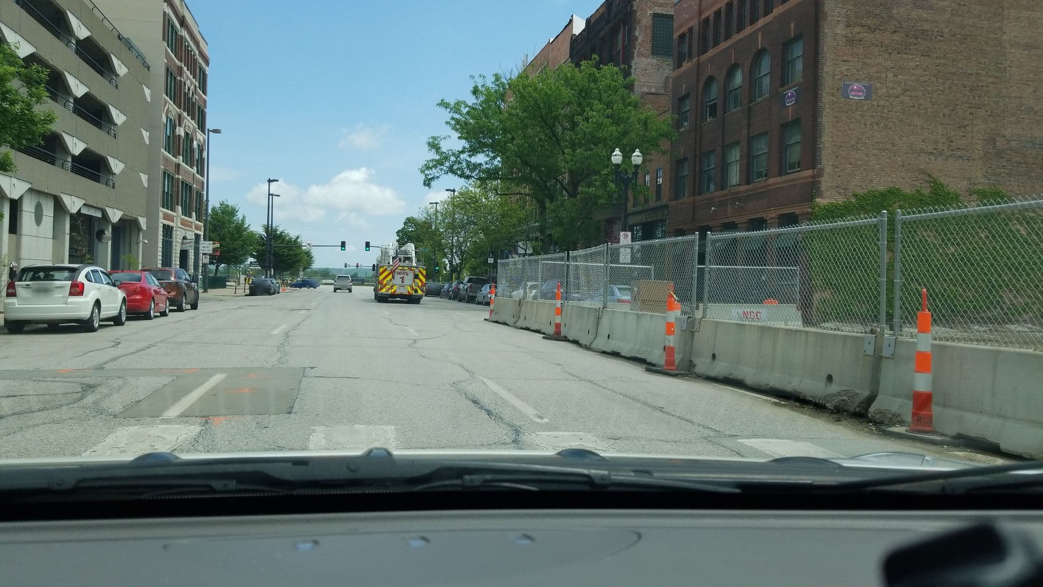 Street view near Moxy, Omaha — © midnightcomm (CC BY-SA · Mapillary)