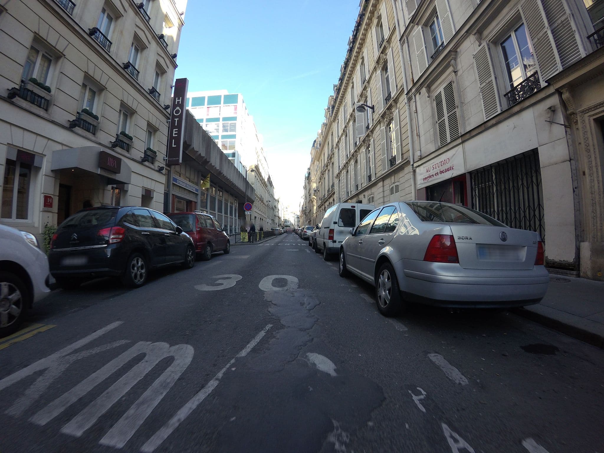 Street view near Hôtel Élysées 8, Paris 08 Élysée