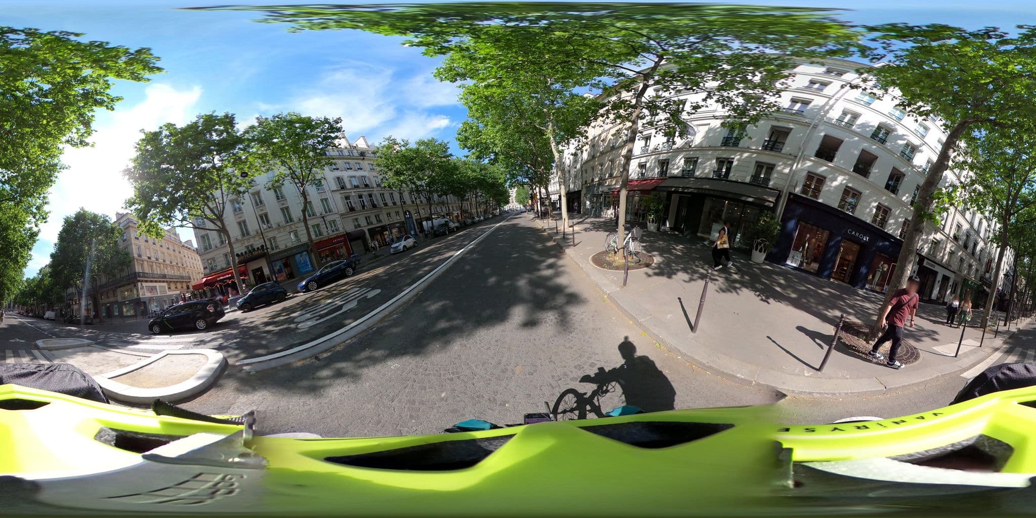 Street view near Hôtel Opal, Paris 08 Élysée