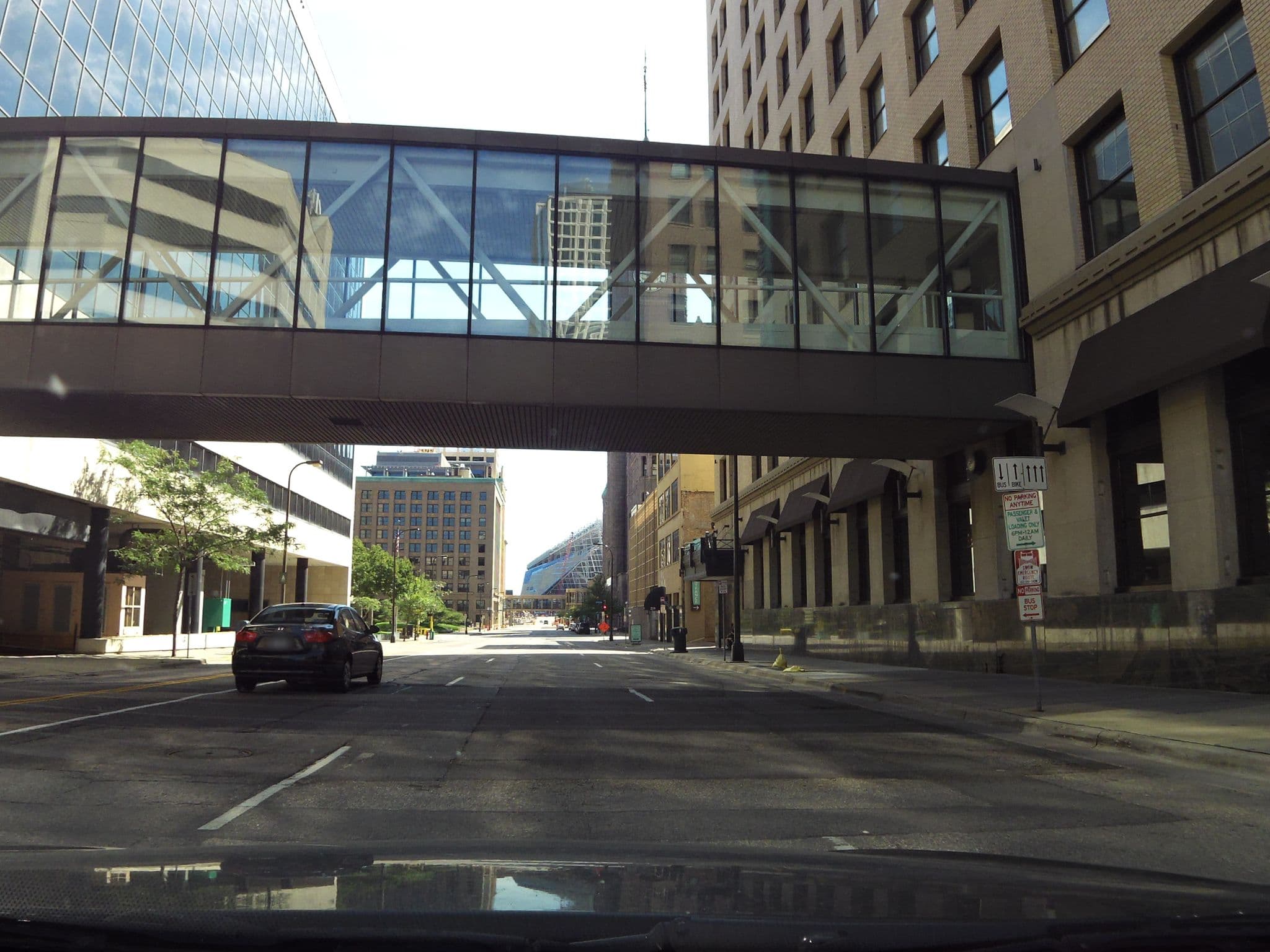 Street view near Room 832, Minneapolis — © allen (CC BY-SA · Mapillary)