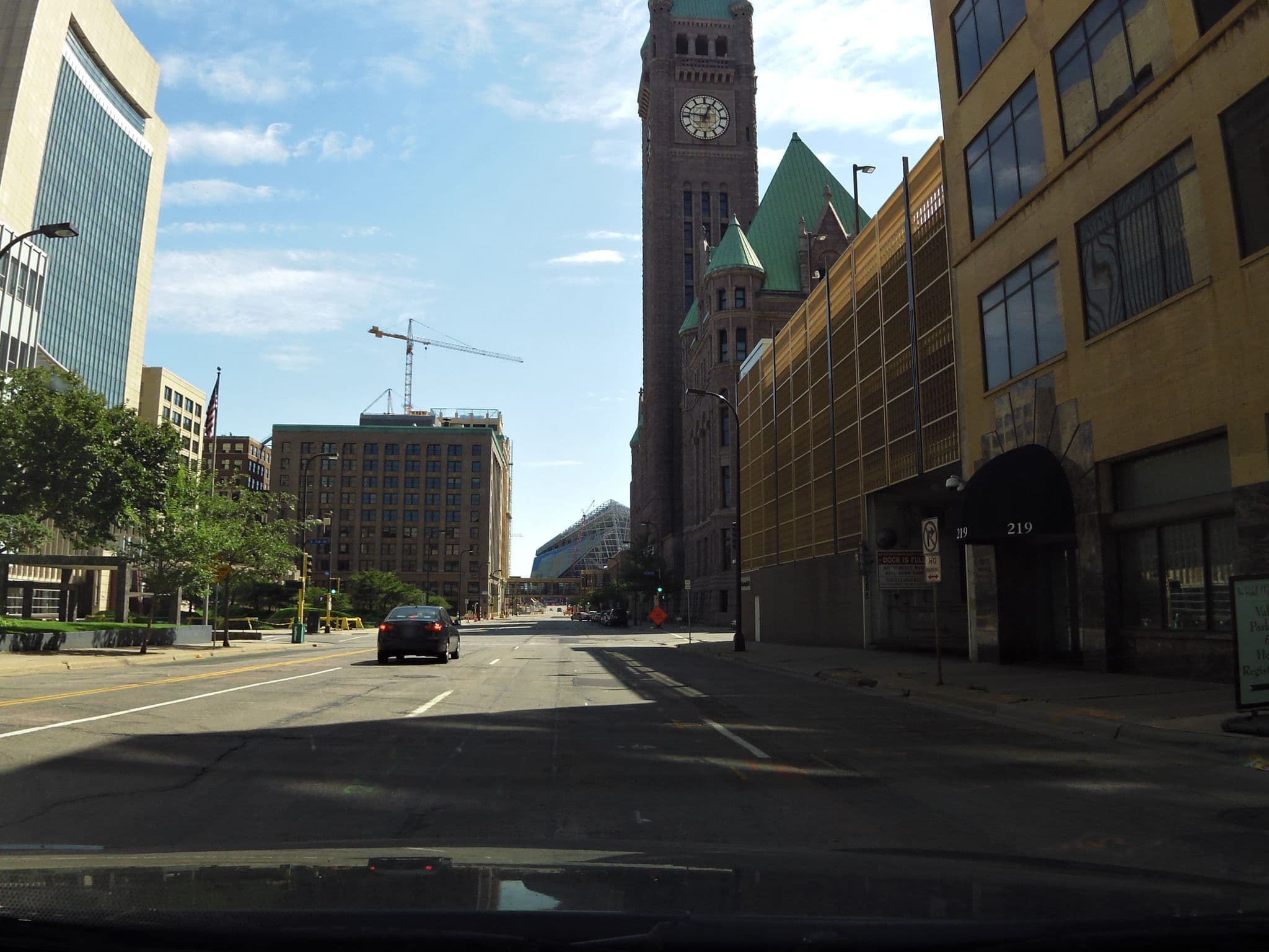 Street view near Room 836, Minneapolis — © allen (CC BY-SA · Mapillary)