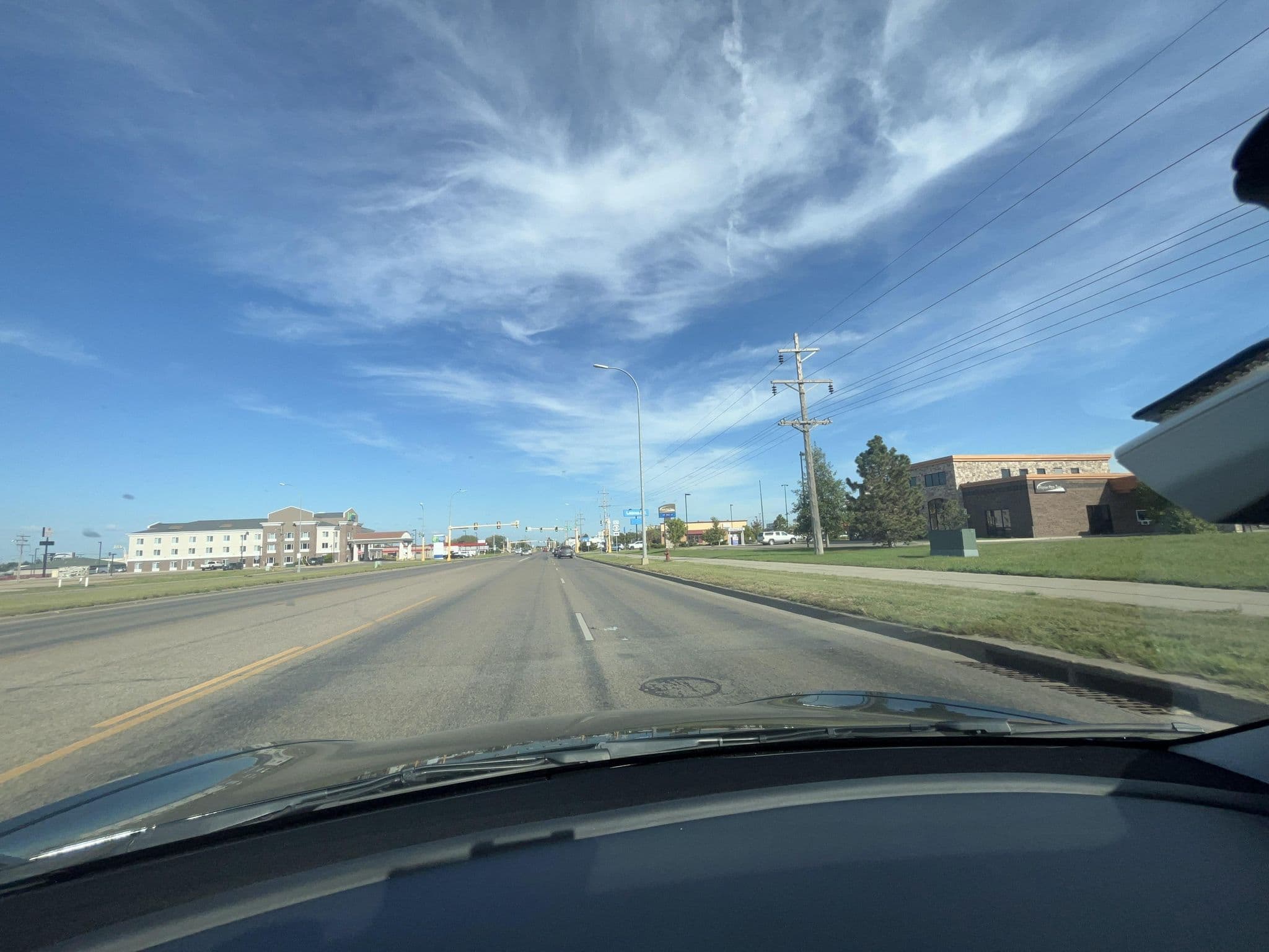 Street view near Microtel Breakfast Room, Minot — © blue389 (CC BY-SA · Mapillary)