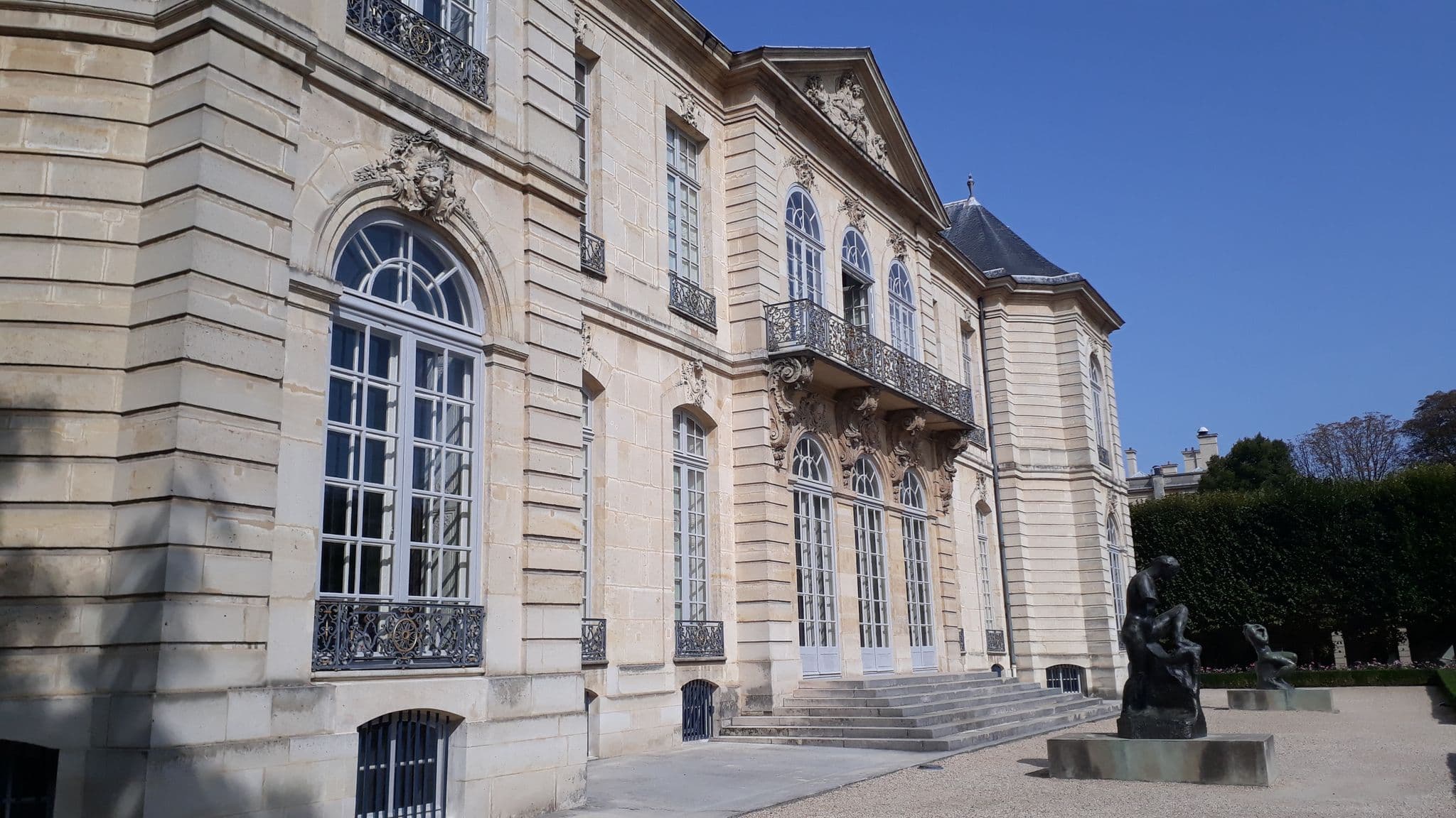 Street view near Hôtel de Varenne, Paris 07 Palais-Bourbon — © thebigtouffe (CC BY-SA · Mapillary)