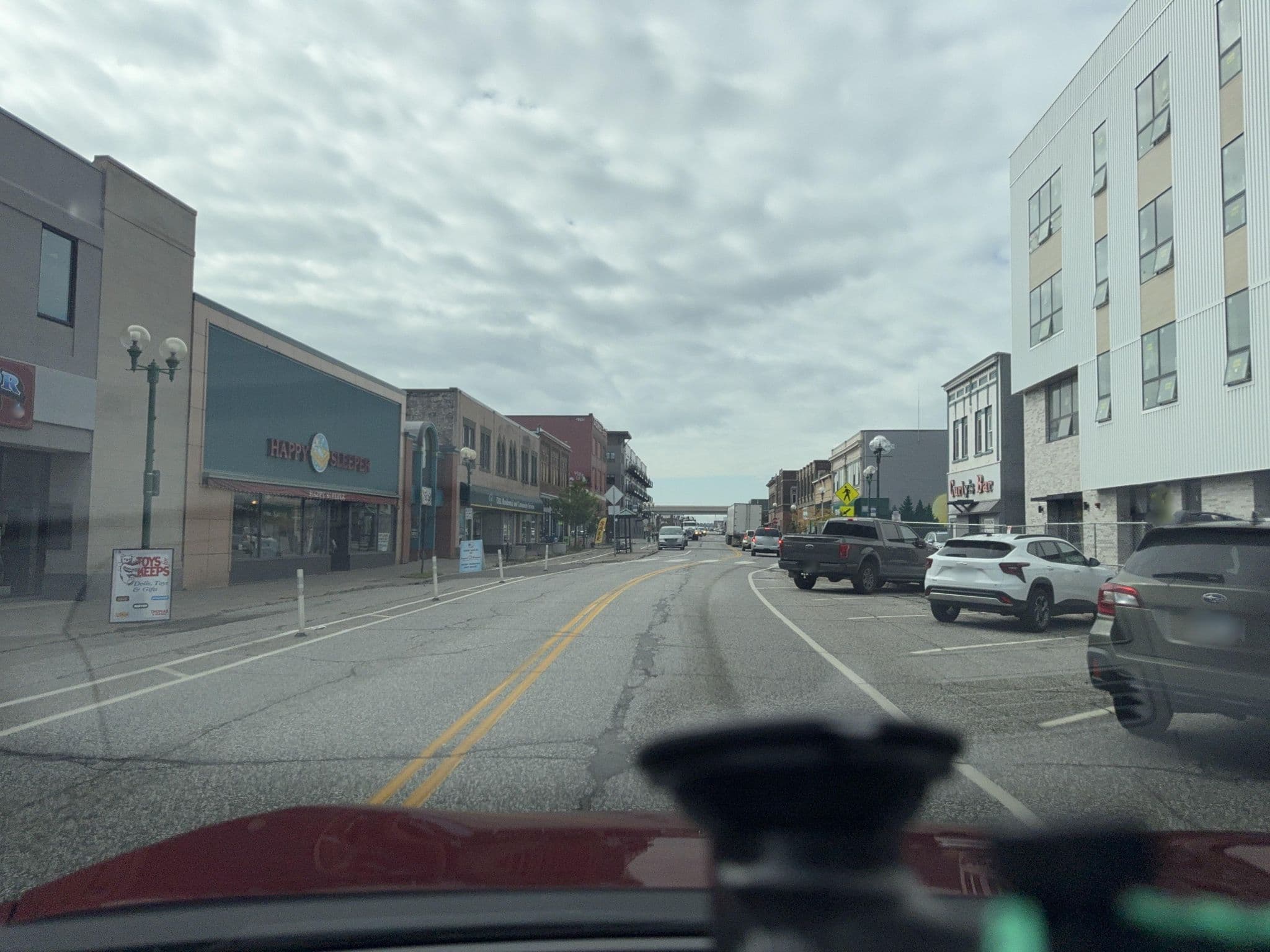 Street view near Seaway Hotel, Duluth — © quickness805 (CC BY-SA · Mapillary)
