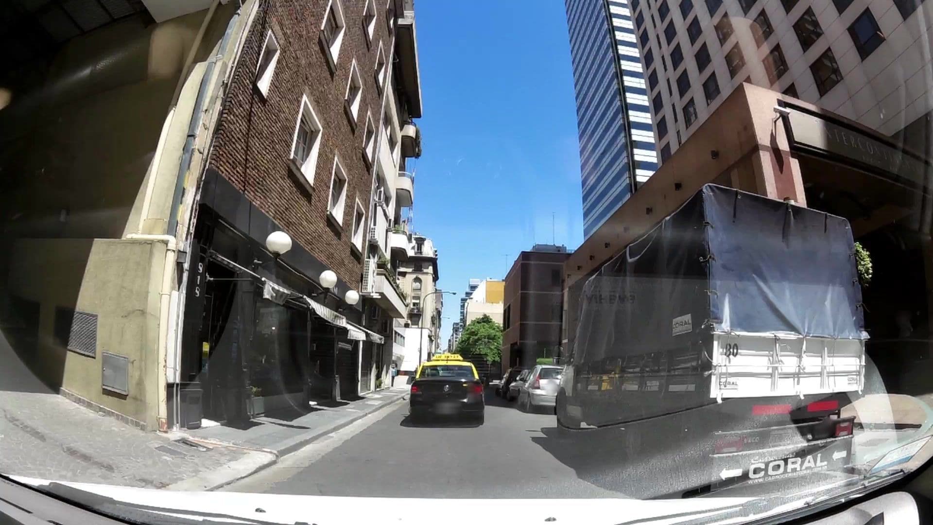 Street view near Intercontinental, Buenos Aires