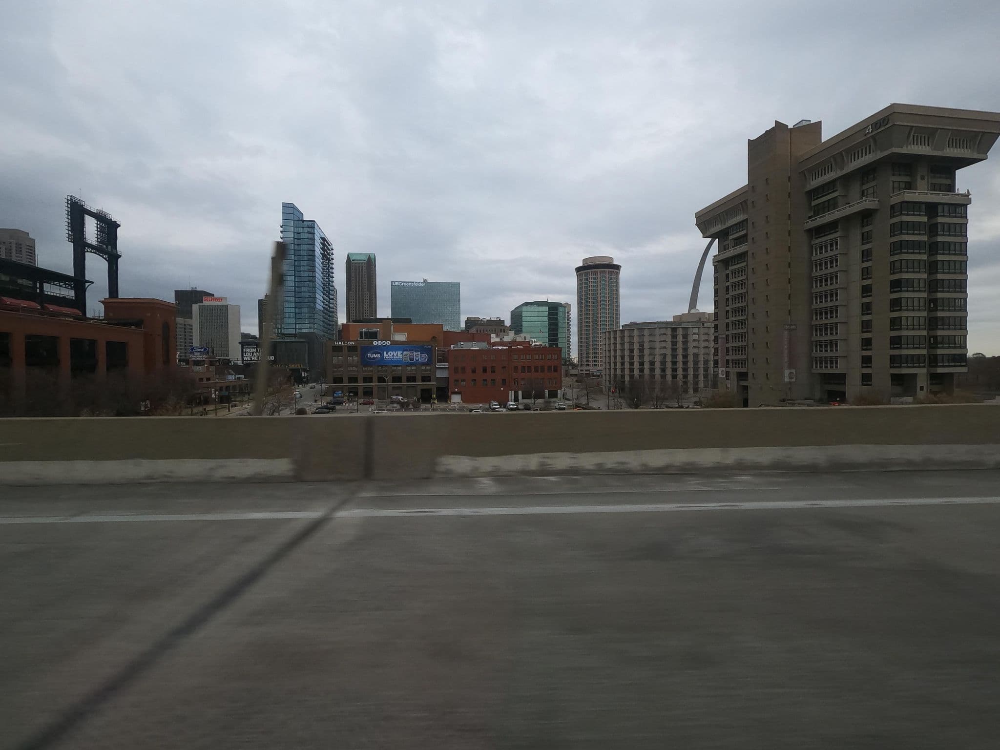 Street view near Millennium Hotel St. Louis, St. Louis — © allen (CC BY-SA · Mapillary)