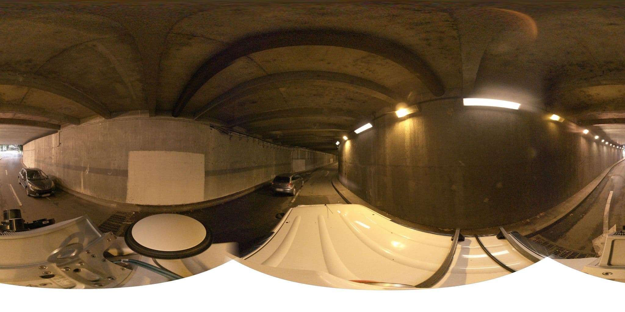 Street view near Hôtel Pullman Montpellier Antigone, Montpellier — © CorentinBergeParera (CC BY-SA · Mapillary)