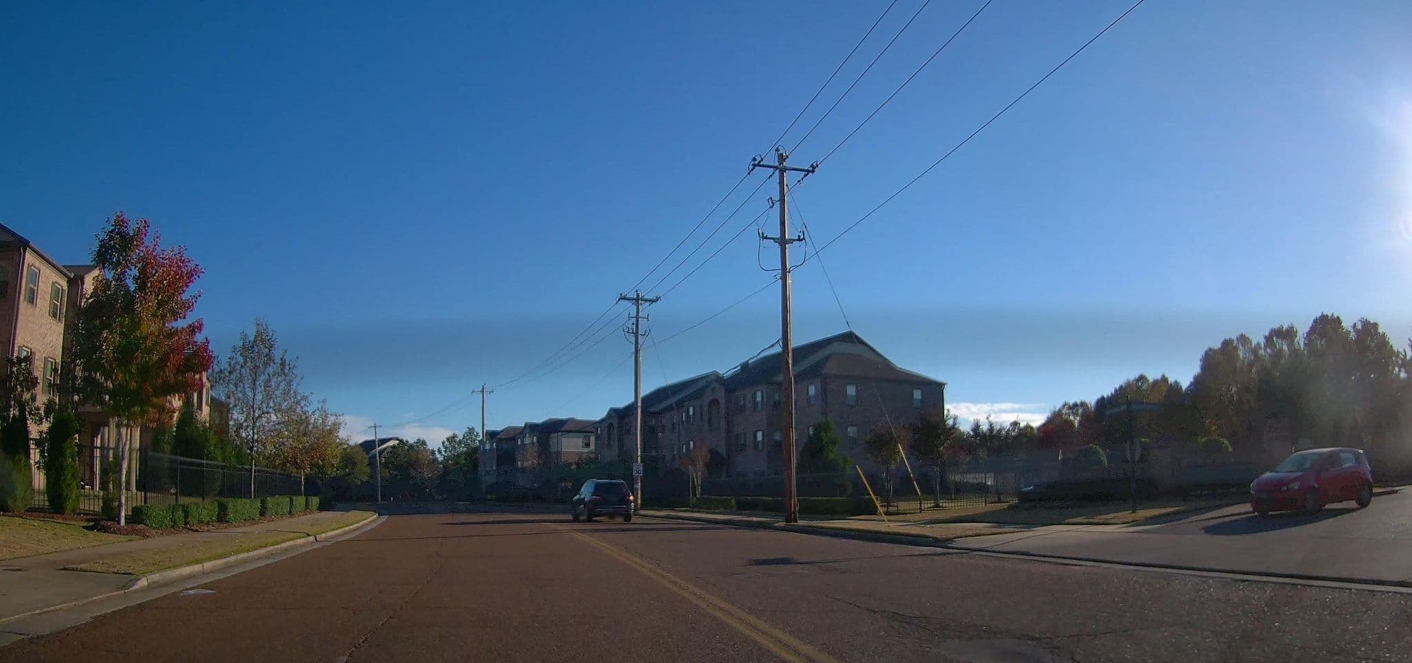Street view near Holiday Inn Express & Suites, Olive Branch — © lordsutch (CC BY-SA · Mapillary)